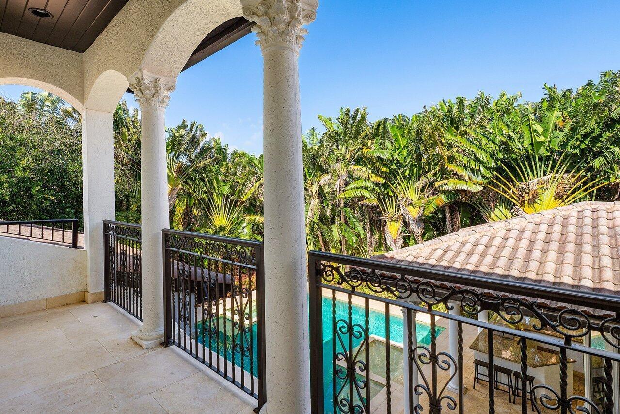 14 E Ocean Ave Ocean Ridge, FL 33435