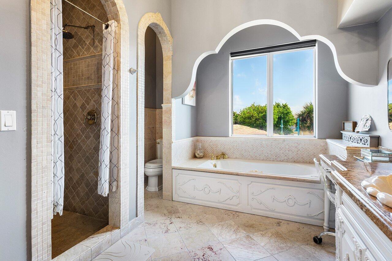 14 E Ocean Ave Ocean Ridge, FL 33435