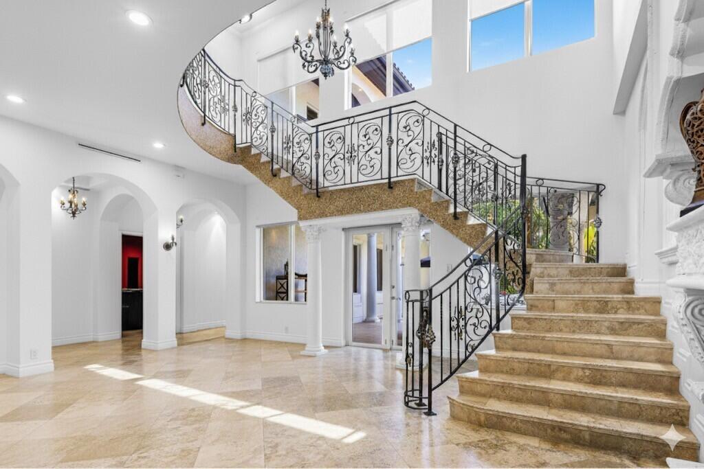 14 E Ocean Ave Ocean Ridge, FL 33435