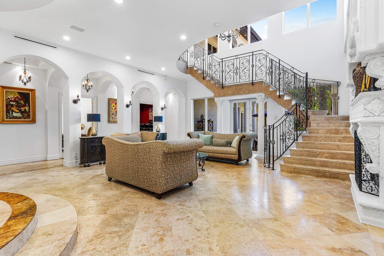 14 E Ocean Ave Ocean Ridge, FL 33435