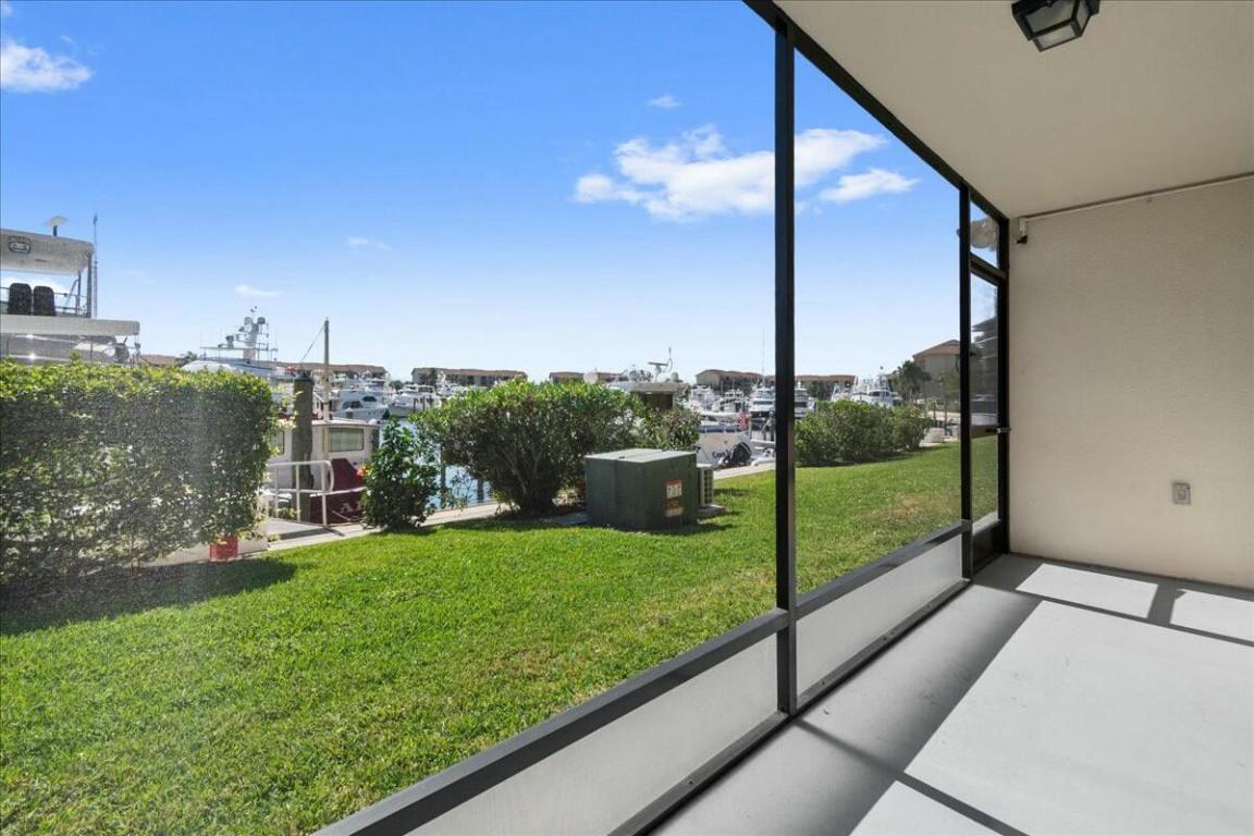 2601 Marina Isle #103 Jupiter, FL 33477