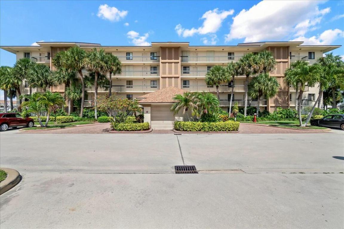 2601 Marina Isle #103 Jupiter, FL 33477