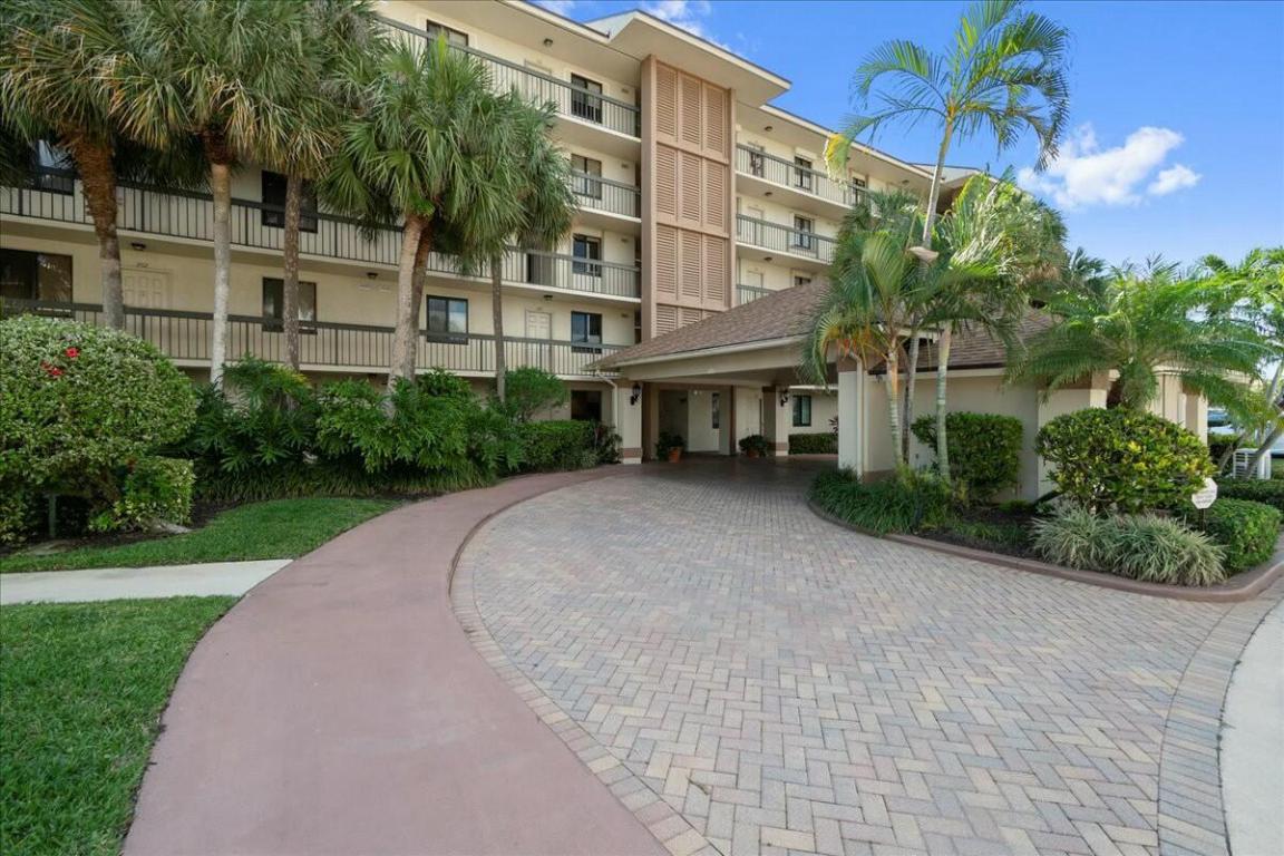 2601 Marina Isle #103 Jupiter, FL 33477