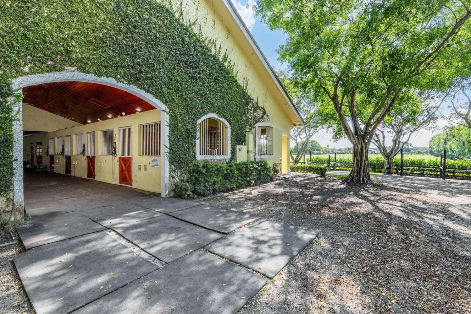 4905 130th Ave Wellington, FL 33414