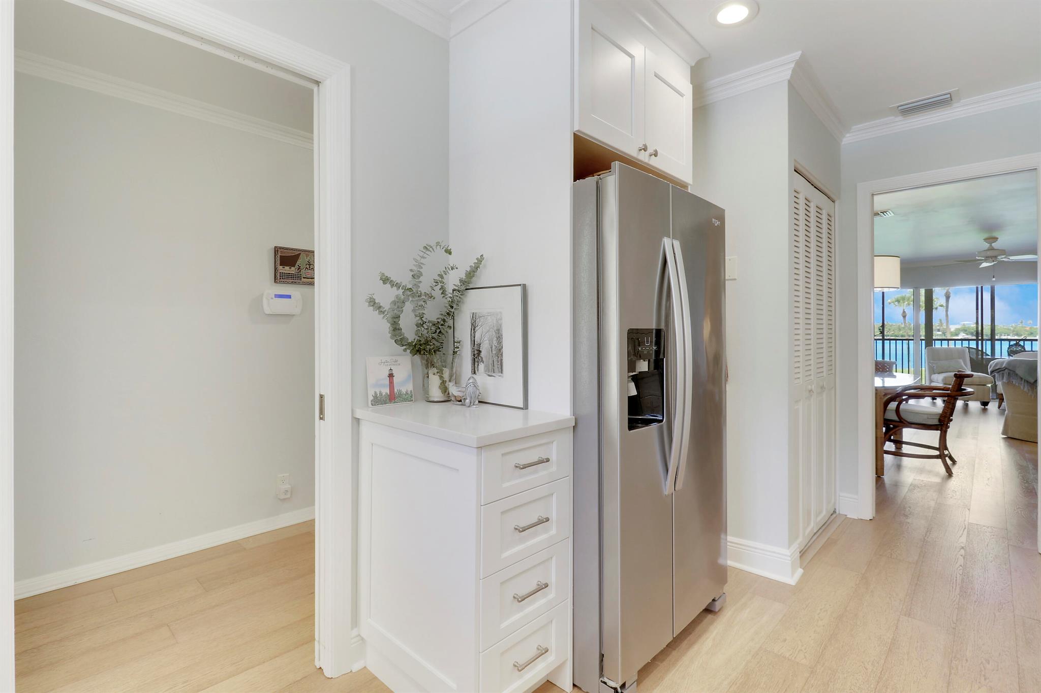 300 Intracoastal Pl #204 Jupiter, FL 33469