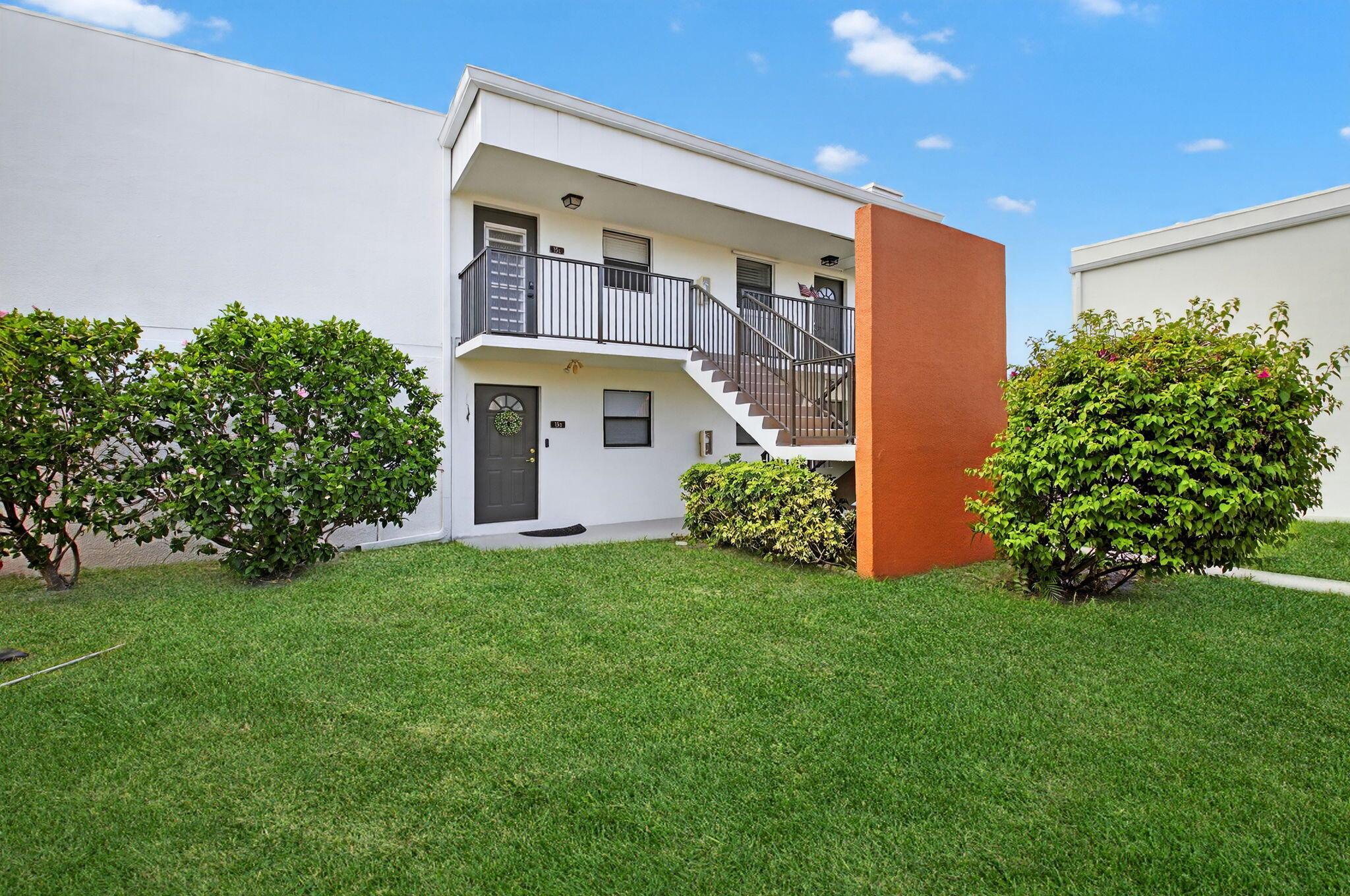 516 Osprey Dr #13c