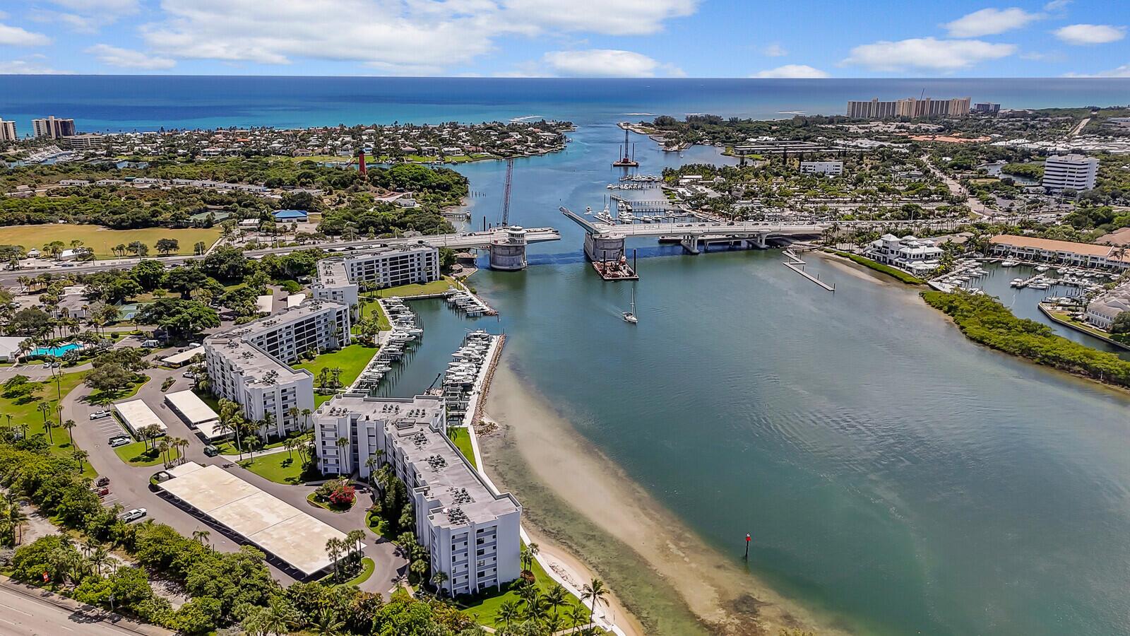 1748 Jupiter Cv Dr #221 Jupiter, FL 33469