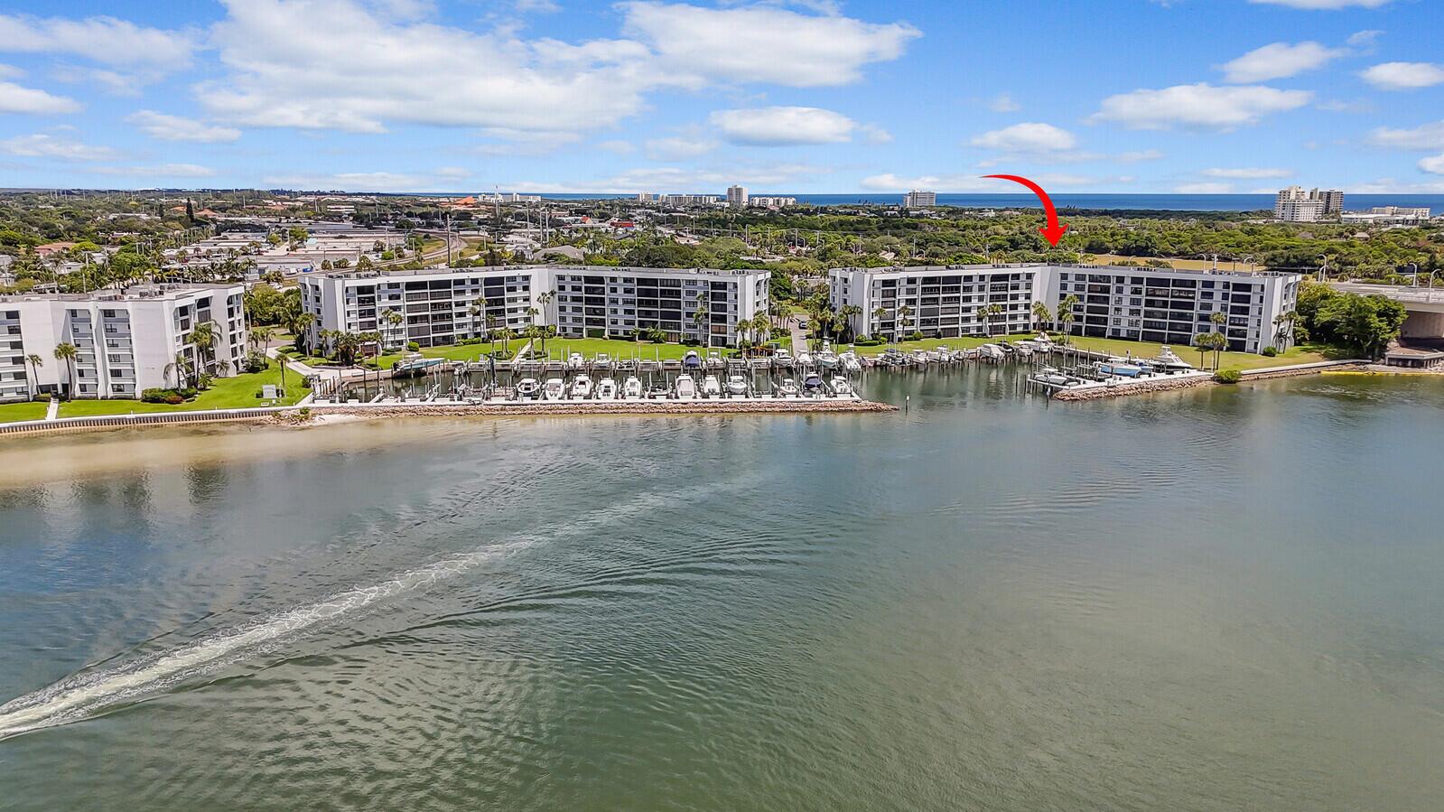 1748 Jupiter Cv Dr #221 Jupiter, FL 33469