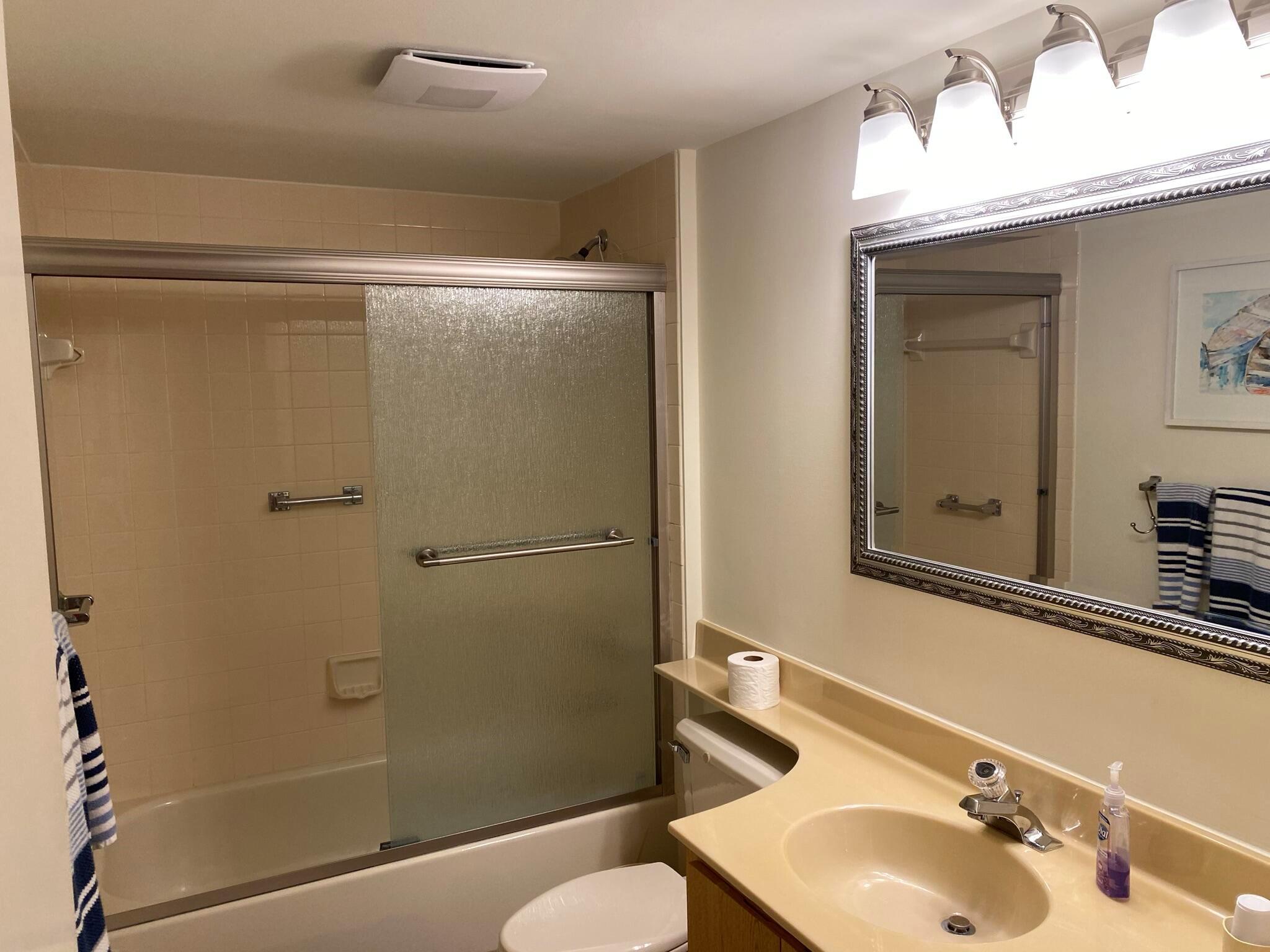 401 S Seas Dr #203 Jupiter, FL 33477