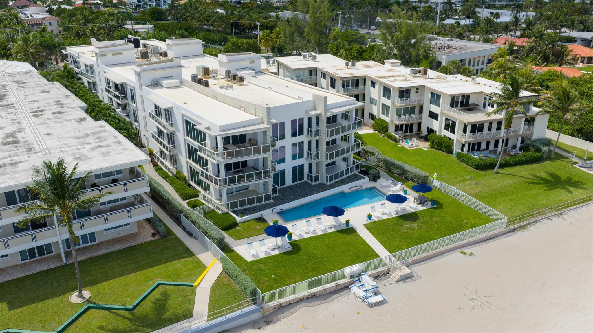 1200 Hillsboro Mile #1305 Hillsboro Beach, FL 33062