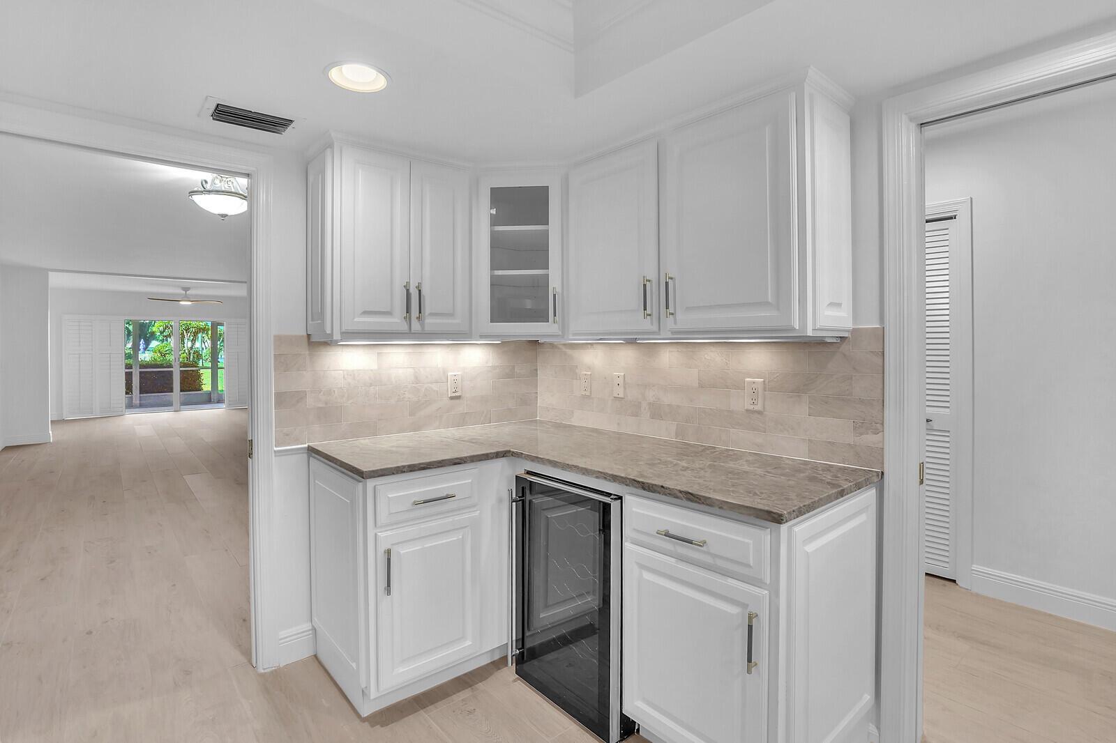 145 Atlantis Blvd #104