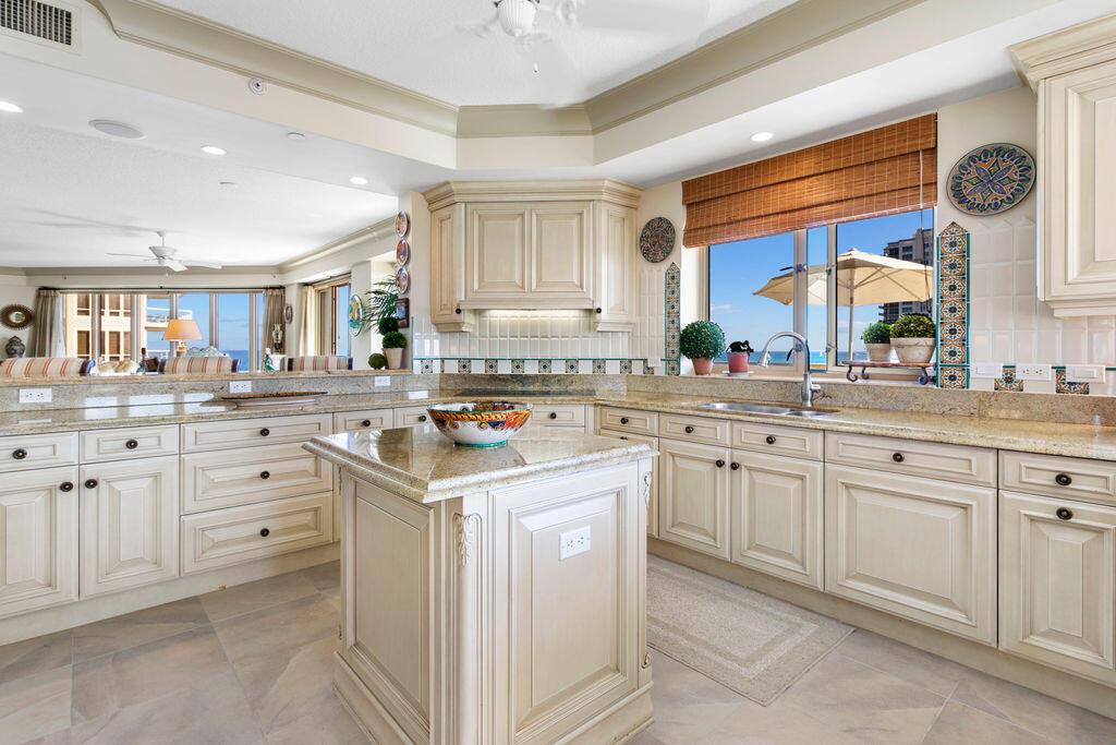 3920 N Ocean Dr #6a Singer Island, FL 33404