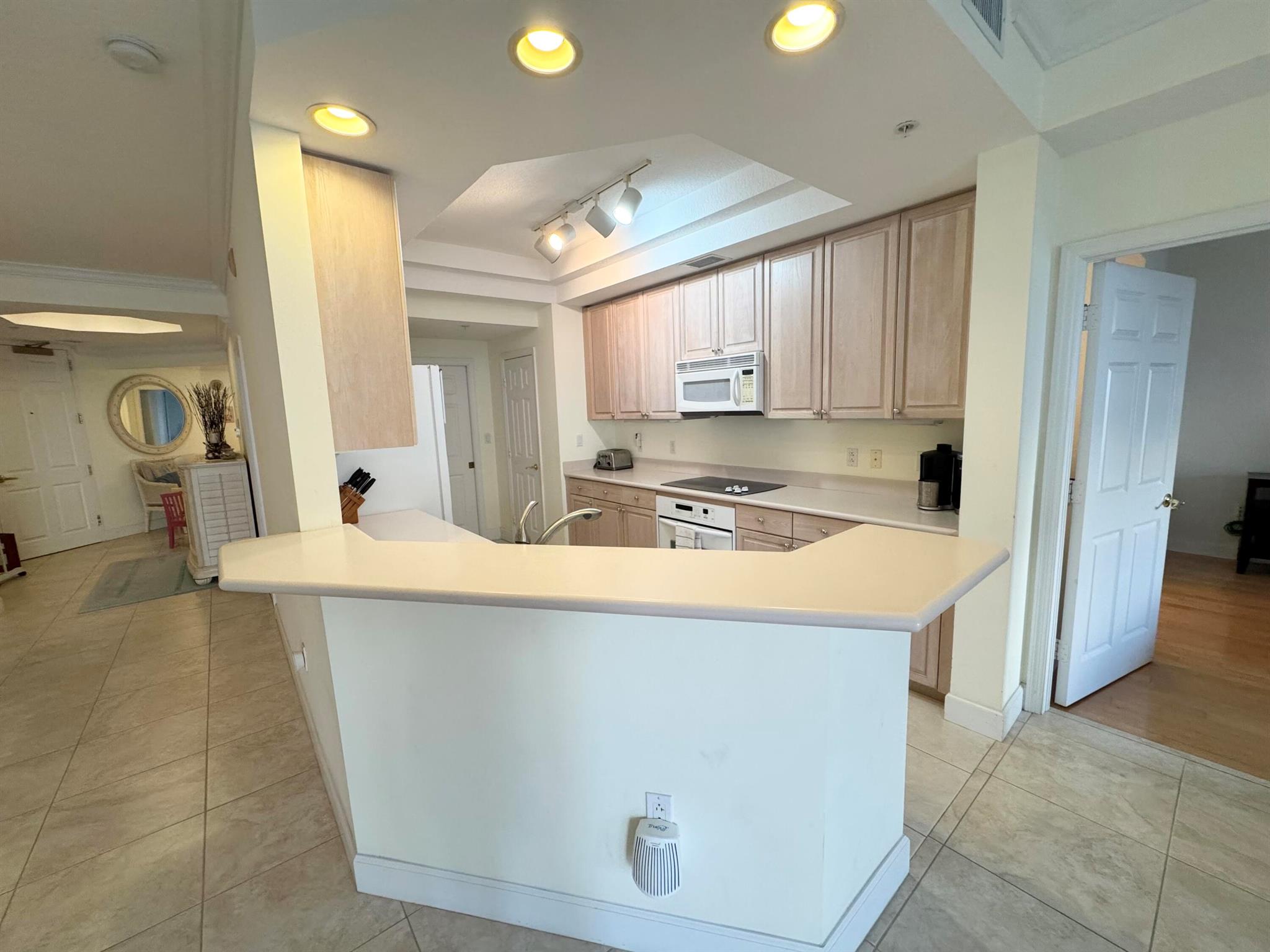 221 Ocean Grande Blvd #407 Jupiter, FL 33477