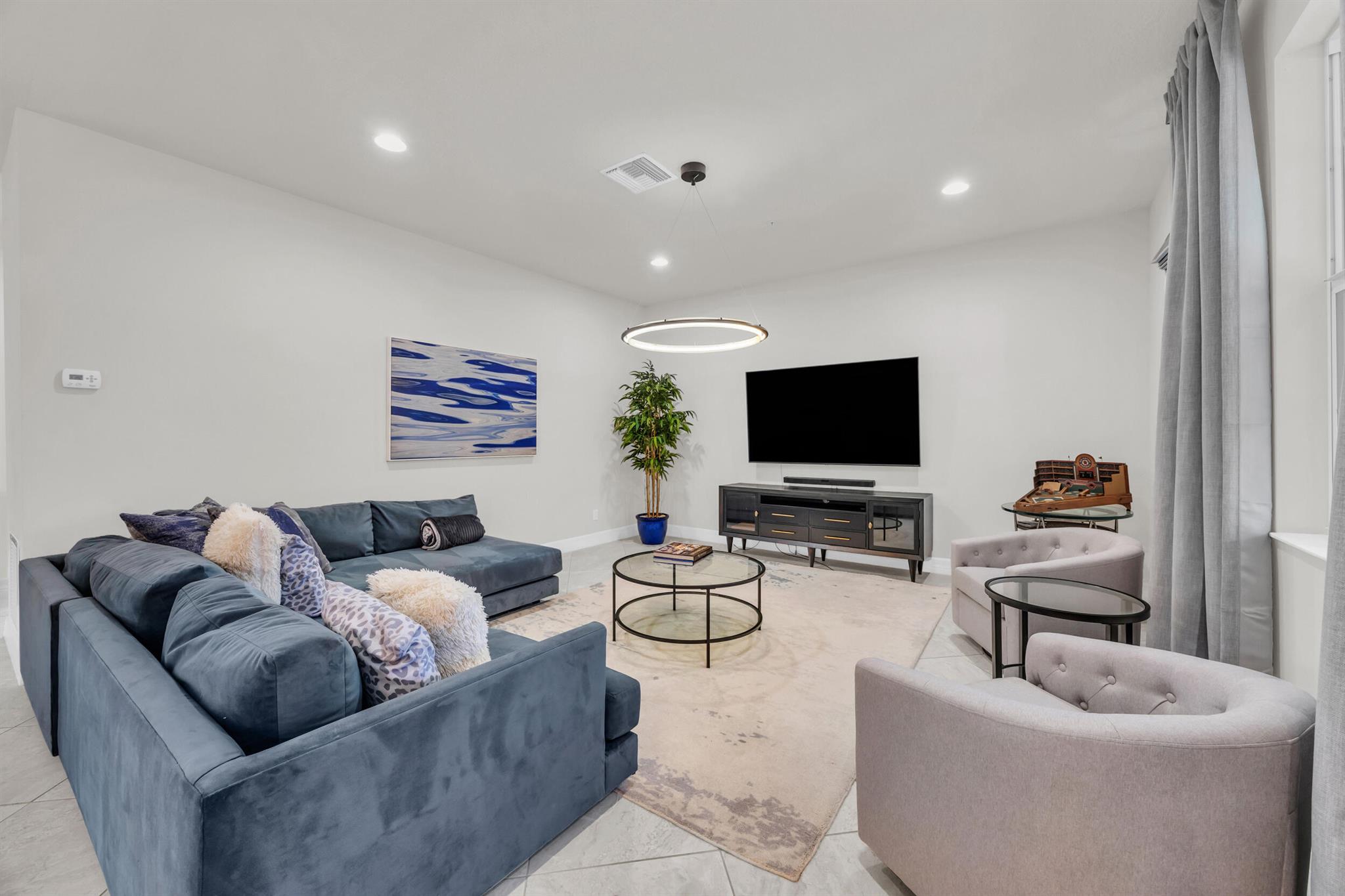 1080 Community Dr Jupiter, FL 33458