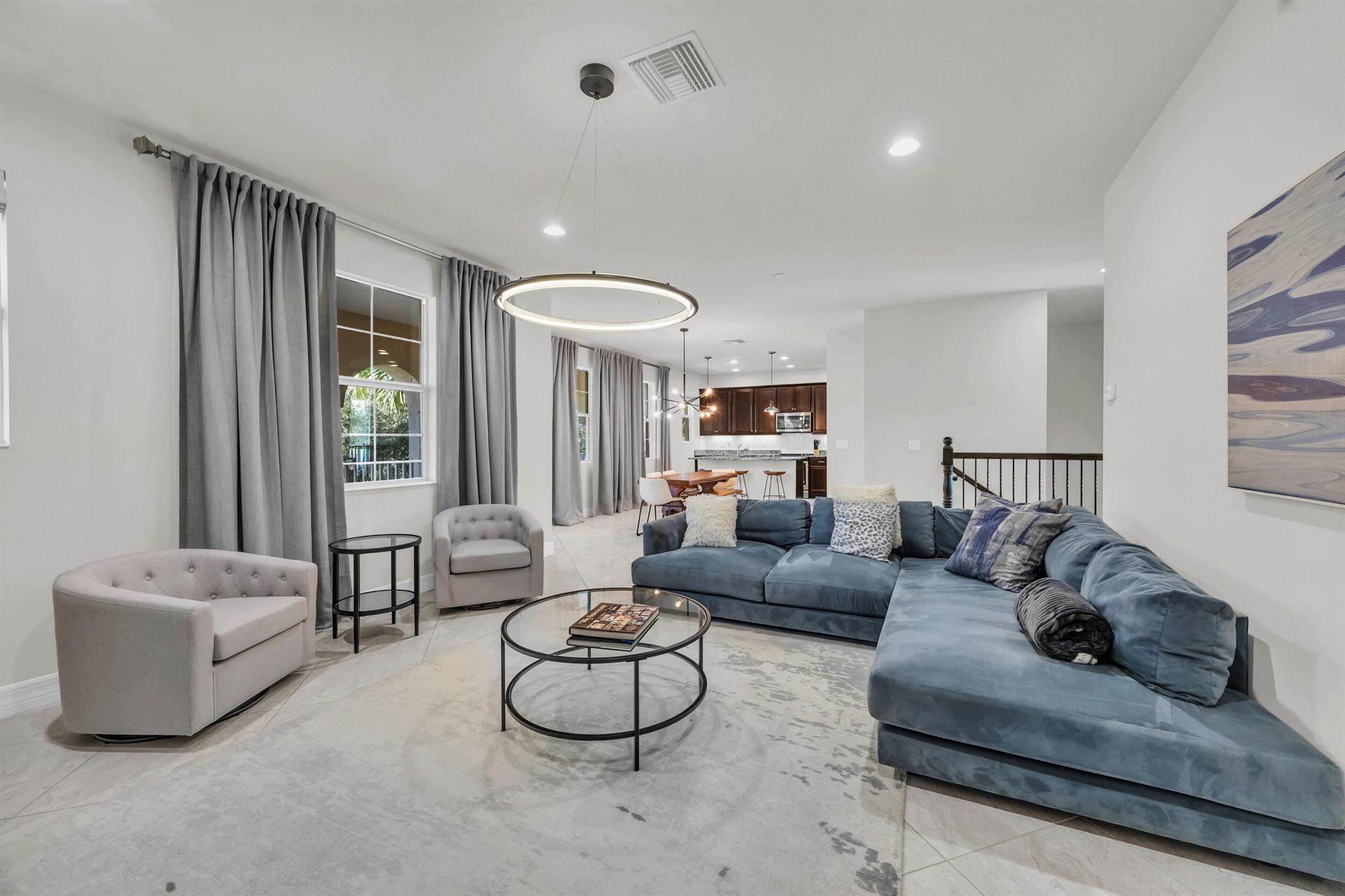 1080 Community Dr Jupiter, FL 33458