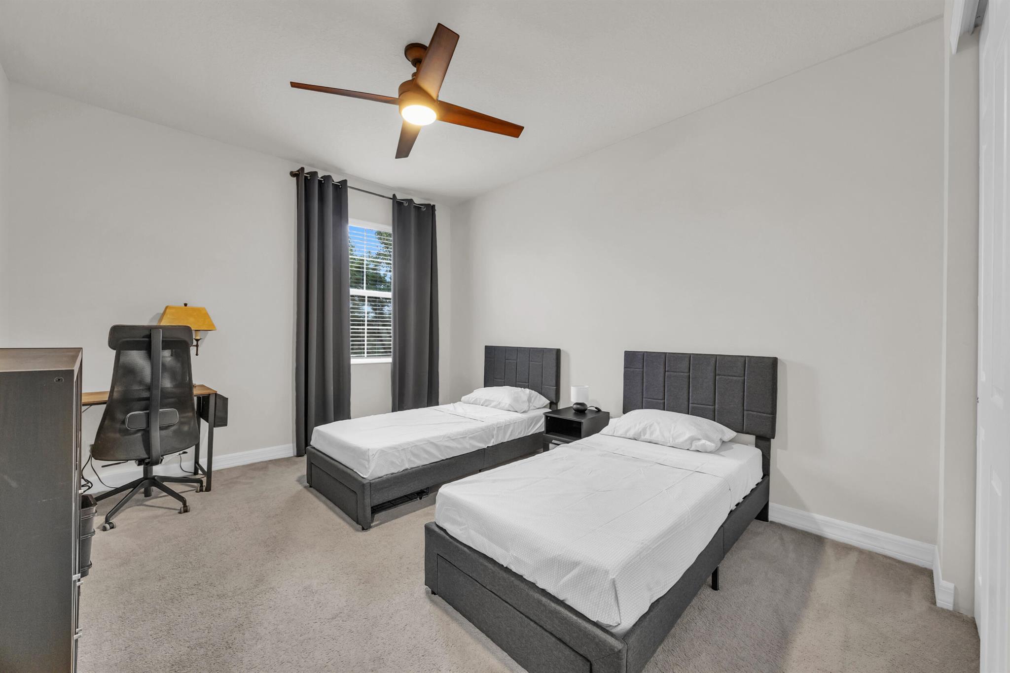 1080 Community Dr Jupiter, FL 33458