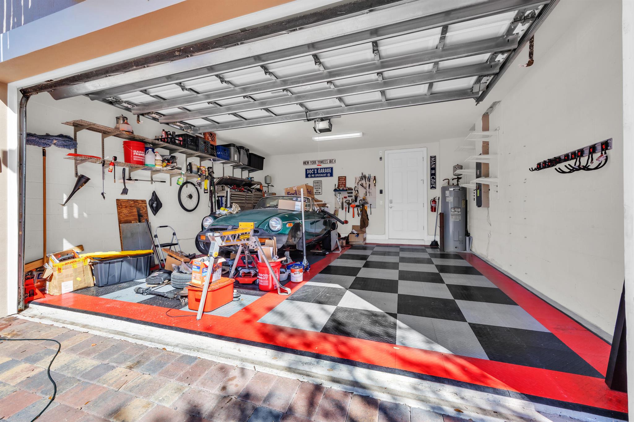 1080 Community Dr Jupiter, FL 33458