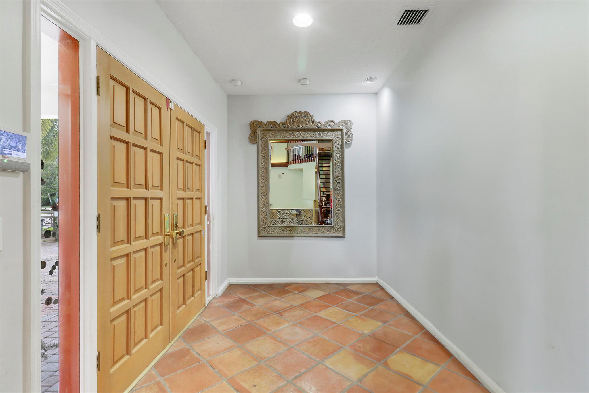 204 Chinook Ln Jupiter, FL 33458