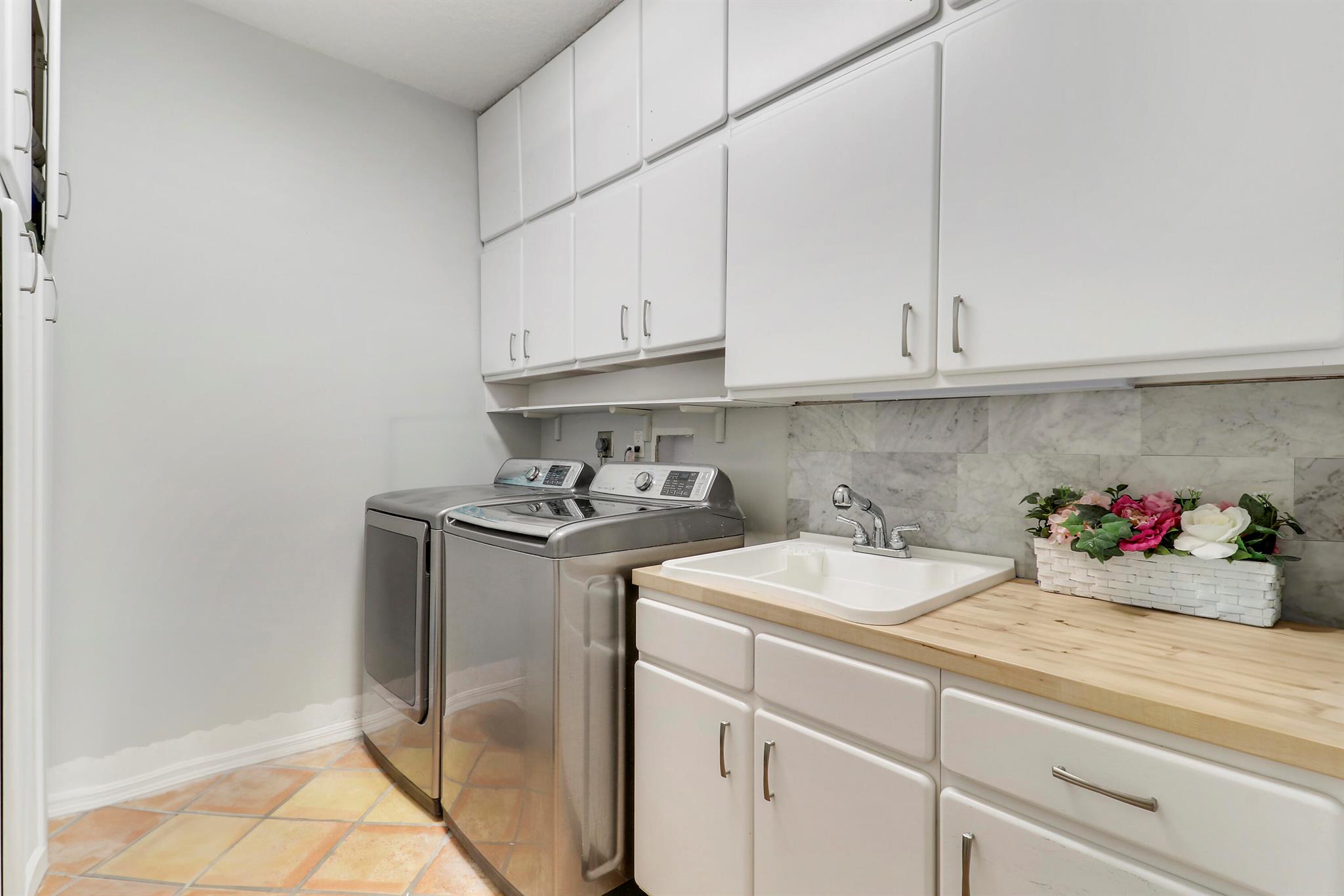 204 Chinook Ln Jupiter, FL 33458