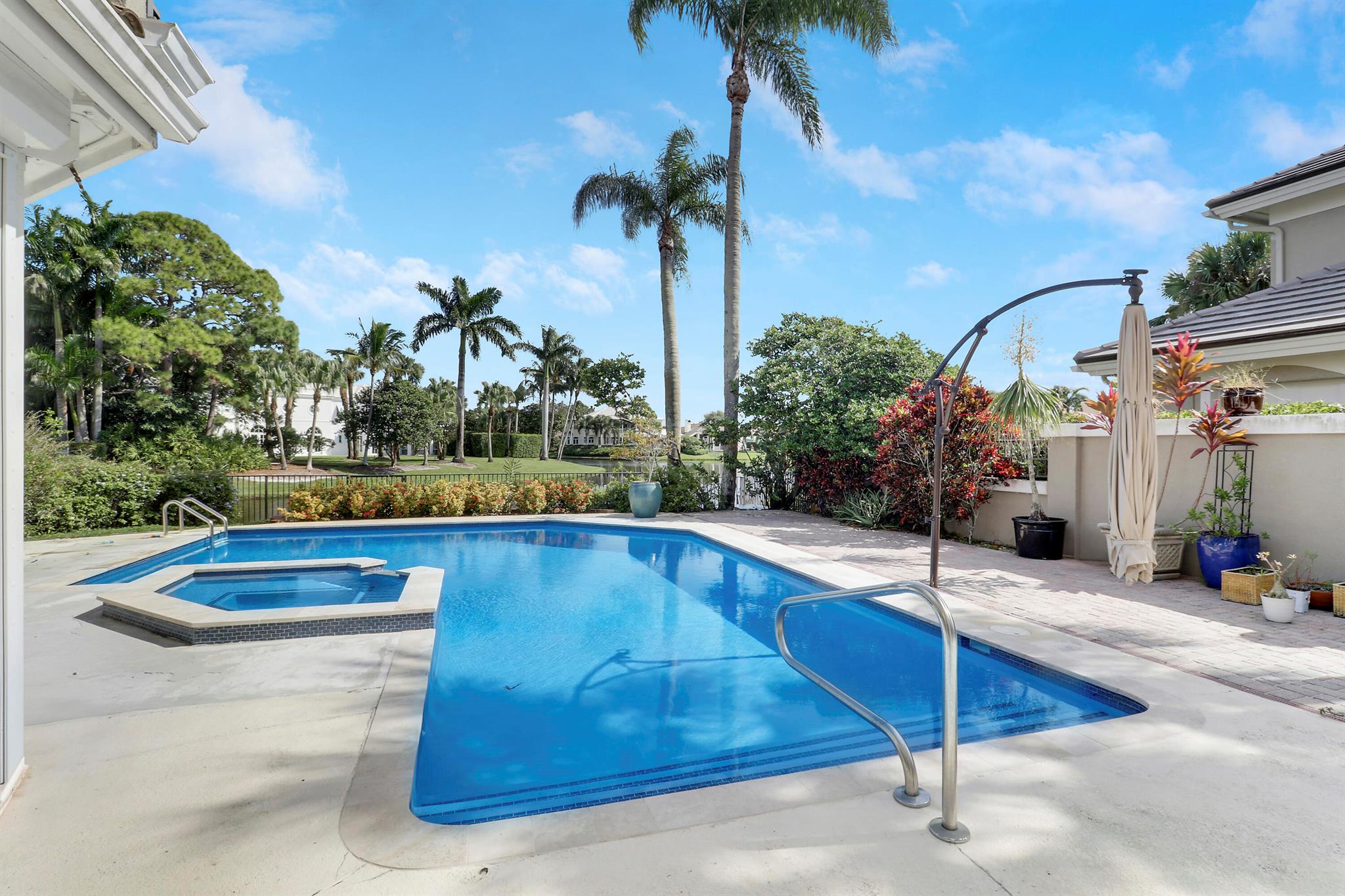 204 Chinook Ln Jupiter, FL 33458