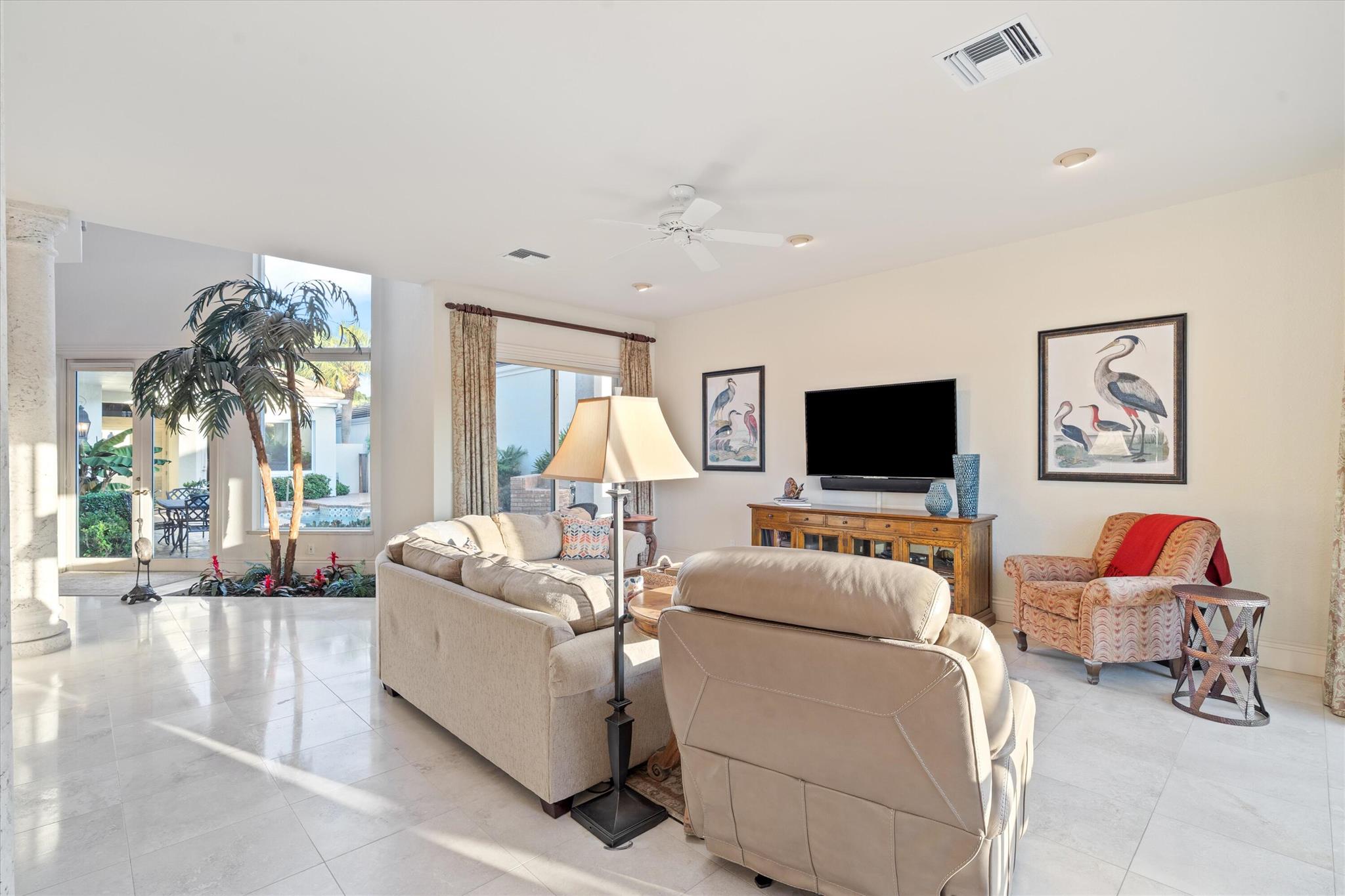 602 Oak Harbour Dr Juno Beach, FL 33408