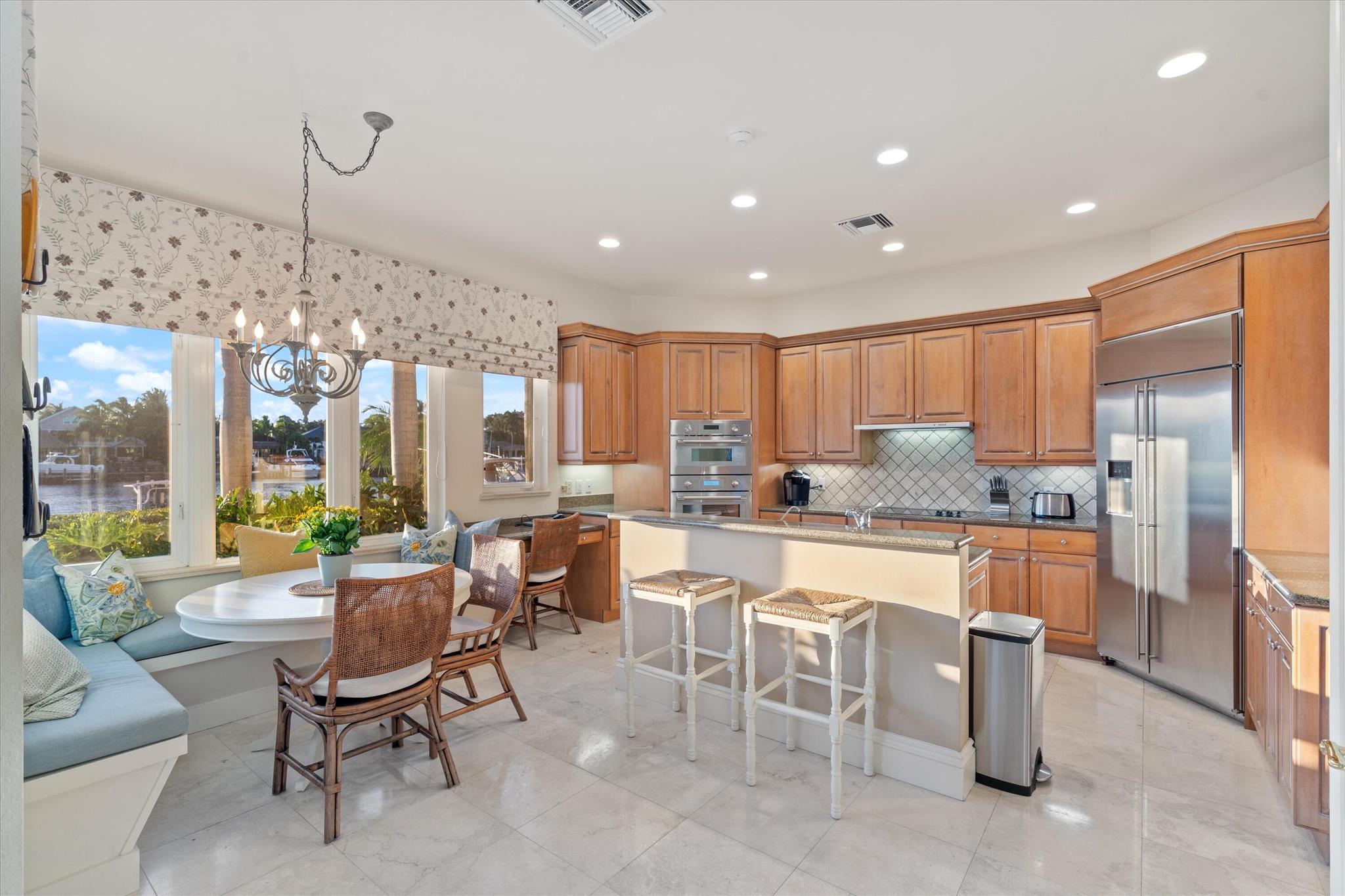 602 Oak Harbour Dr Juno Beach, FL 33408