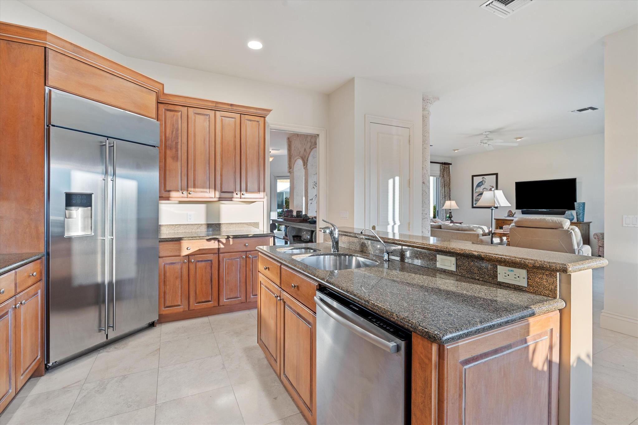 602 Oak Harbour Dr Juno Beach, FL 33408