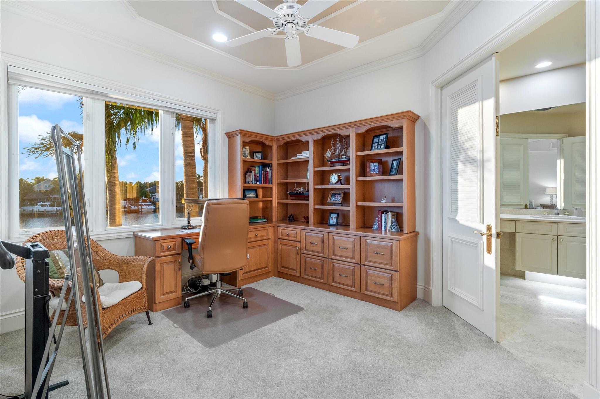 602 Oak Harbour Dr Juno Beach, FL 33408