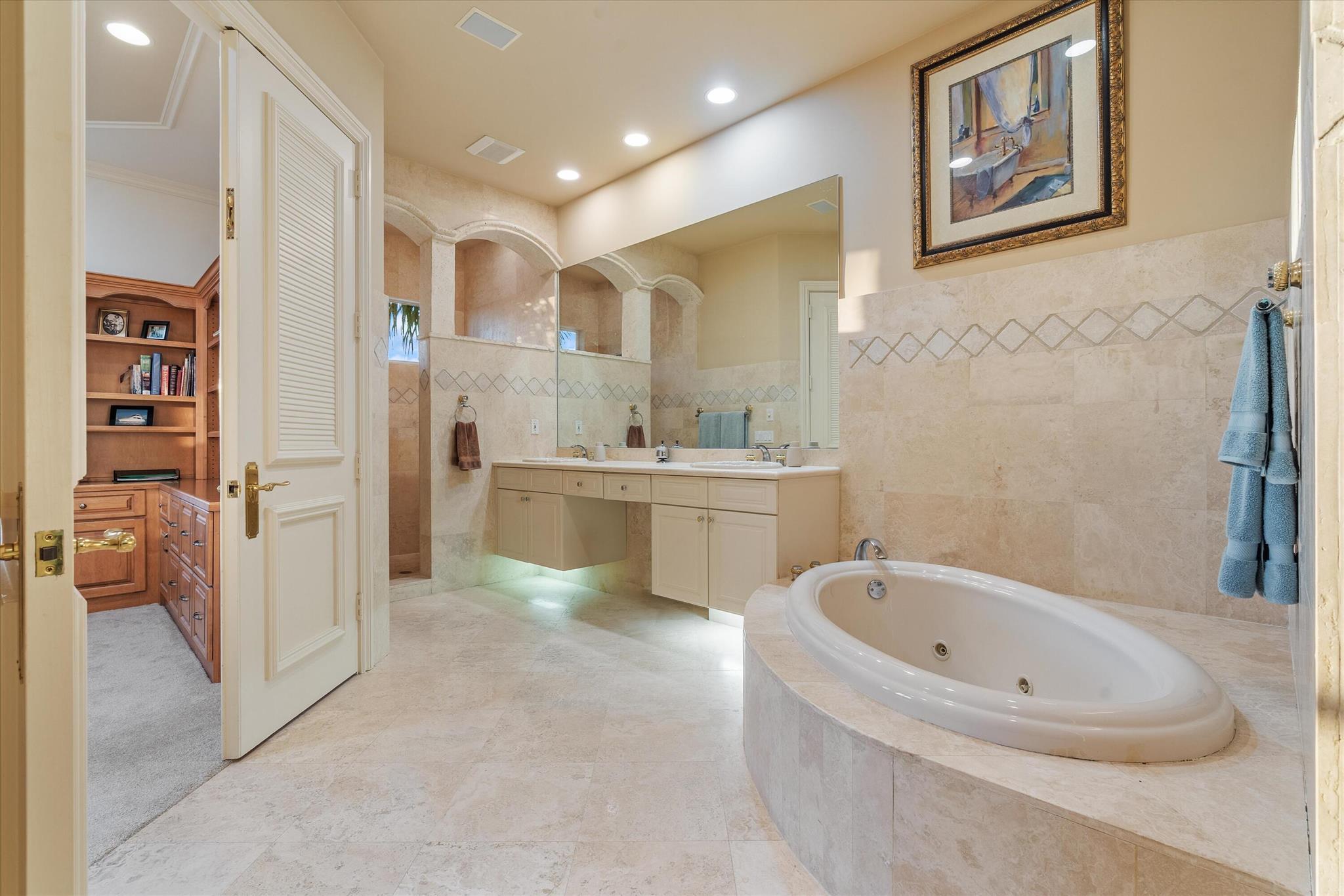 602 Oak Harbour Dr Juno Beach, FL 33408