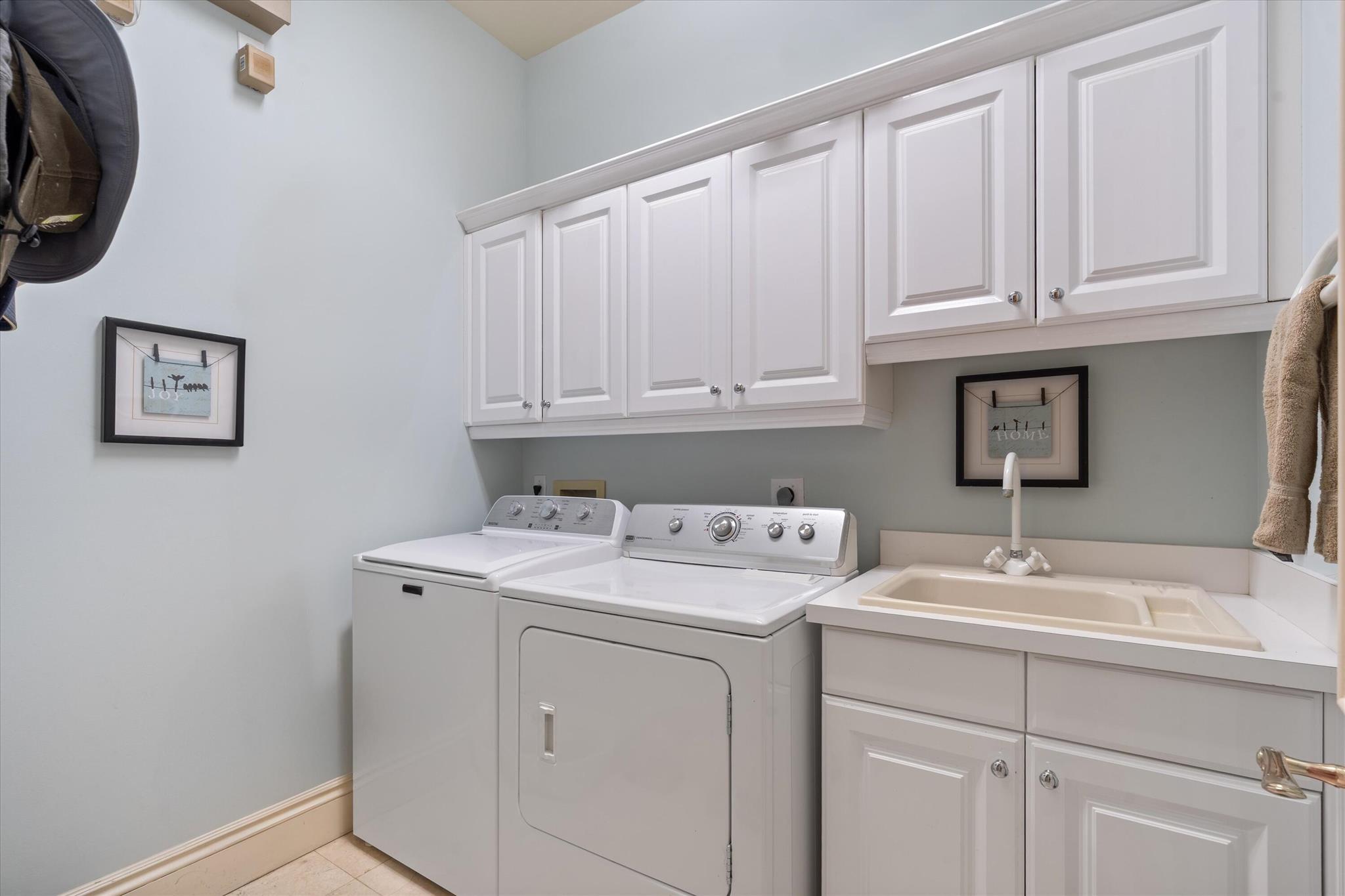 602 Oak Harbour Dr Juno Beach, FL 33408