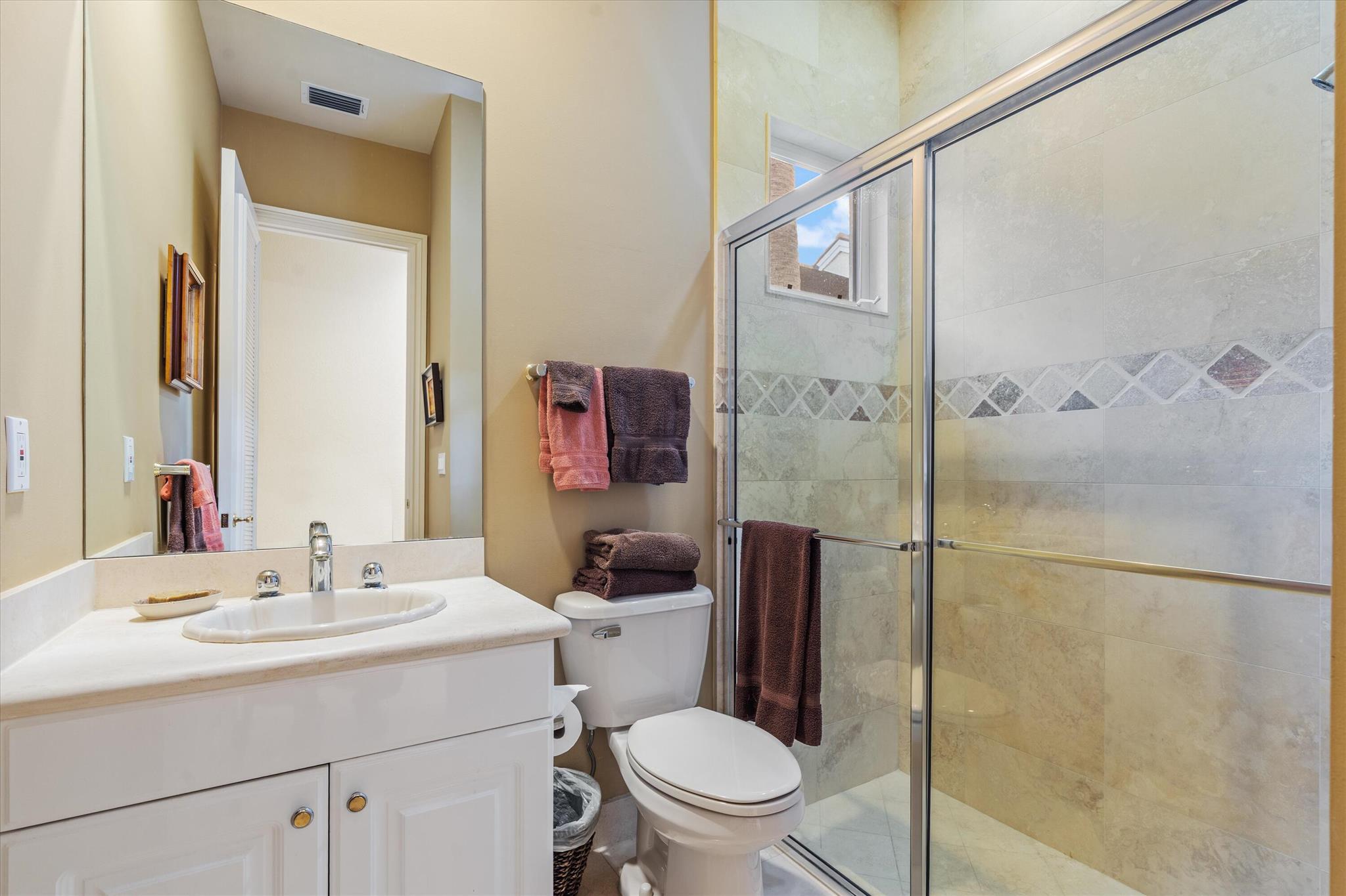 602 Oak Harbour Dr Juno Beach, FL 33408