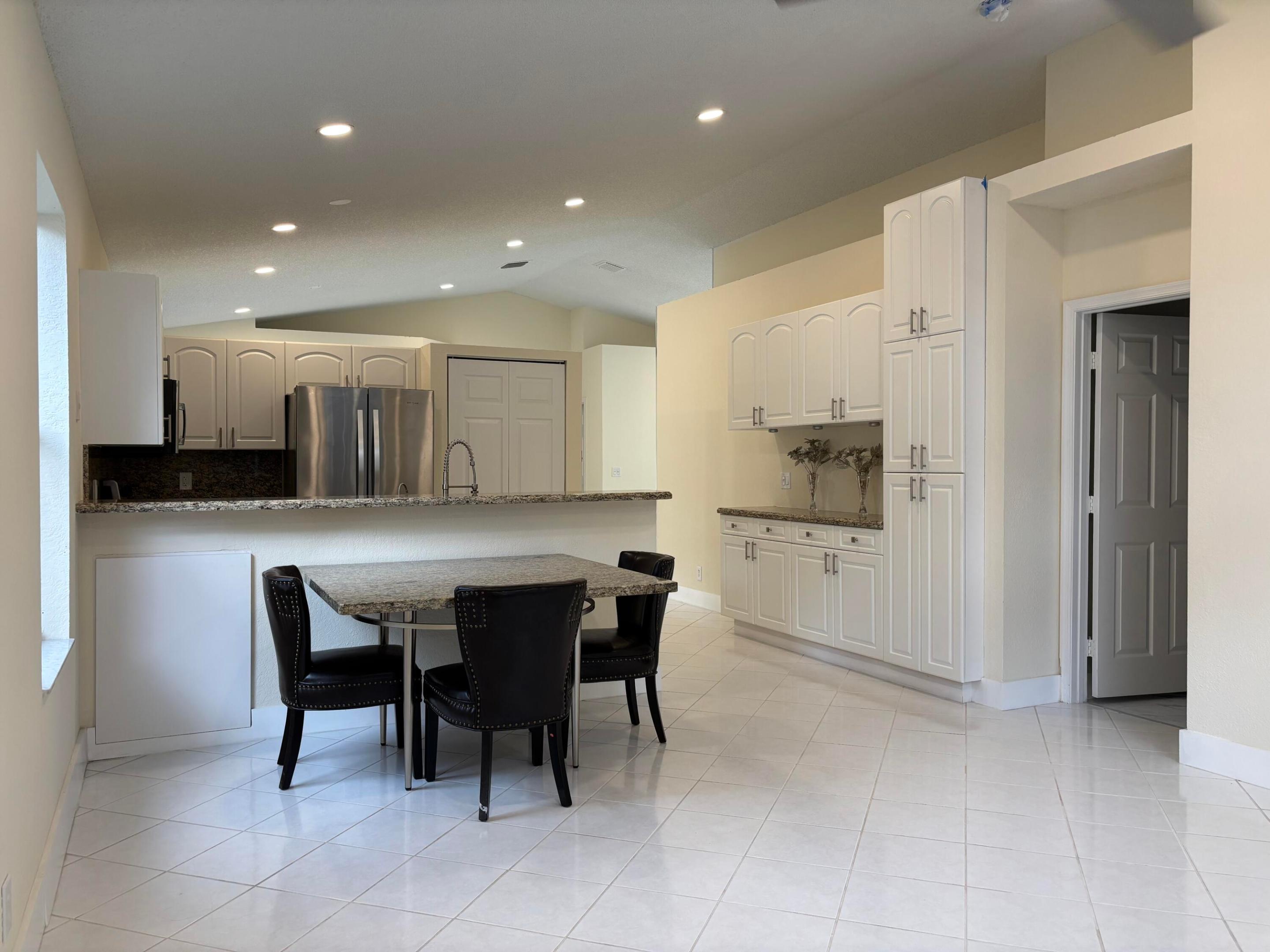 9676 Cherry Blossom Ct Boynton Beach, FL 33437