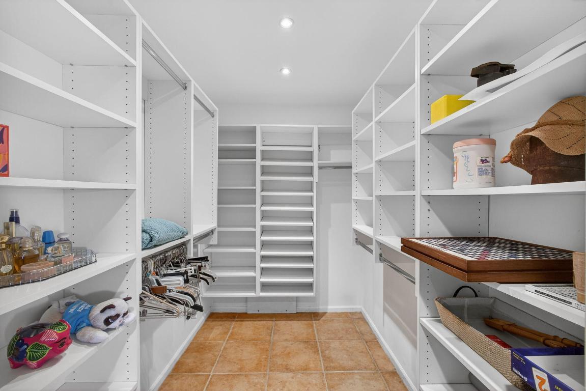 2102 Fairway Jupiter, FL 33477