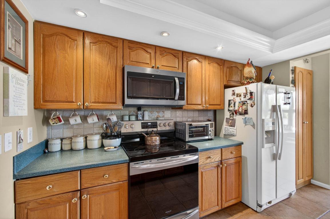 2102 Fairway Jupiter, FL 33477