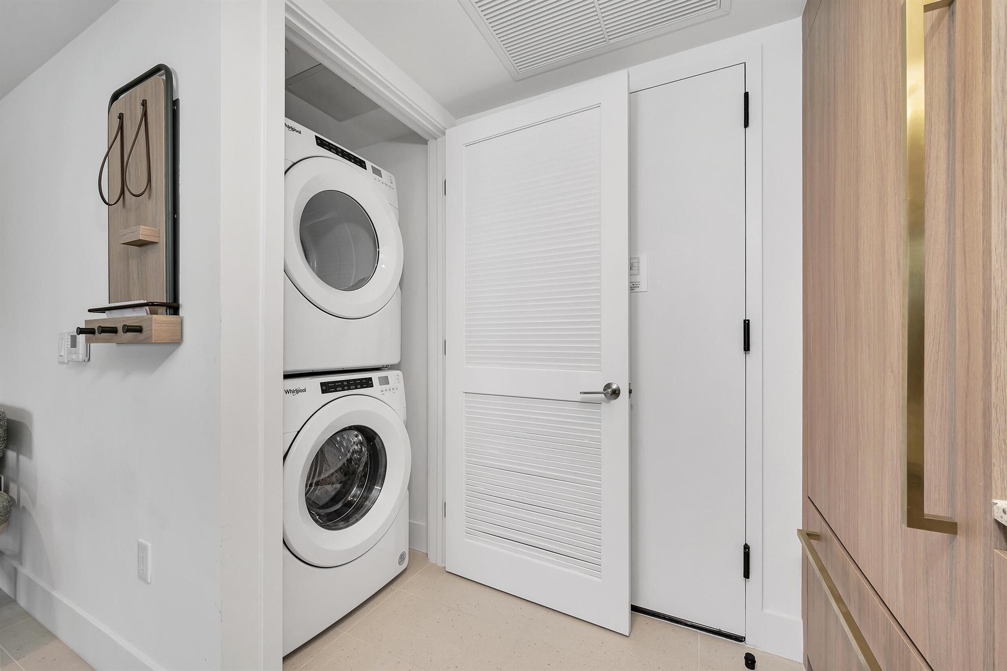 601 NE 1st Ave #3809 Miami, FL 33132