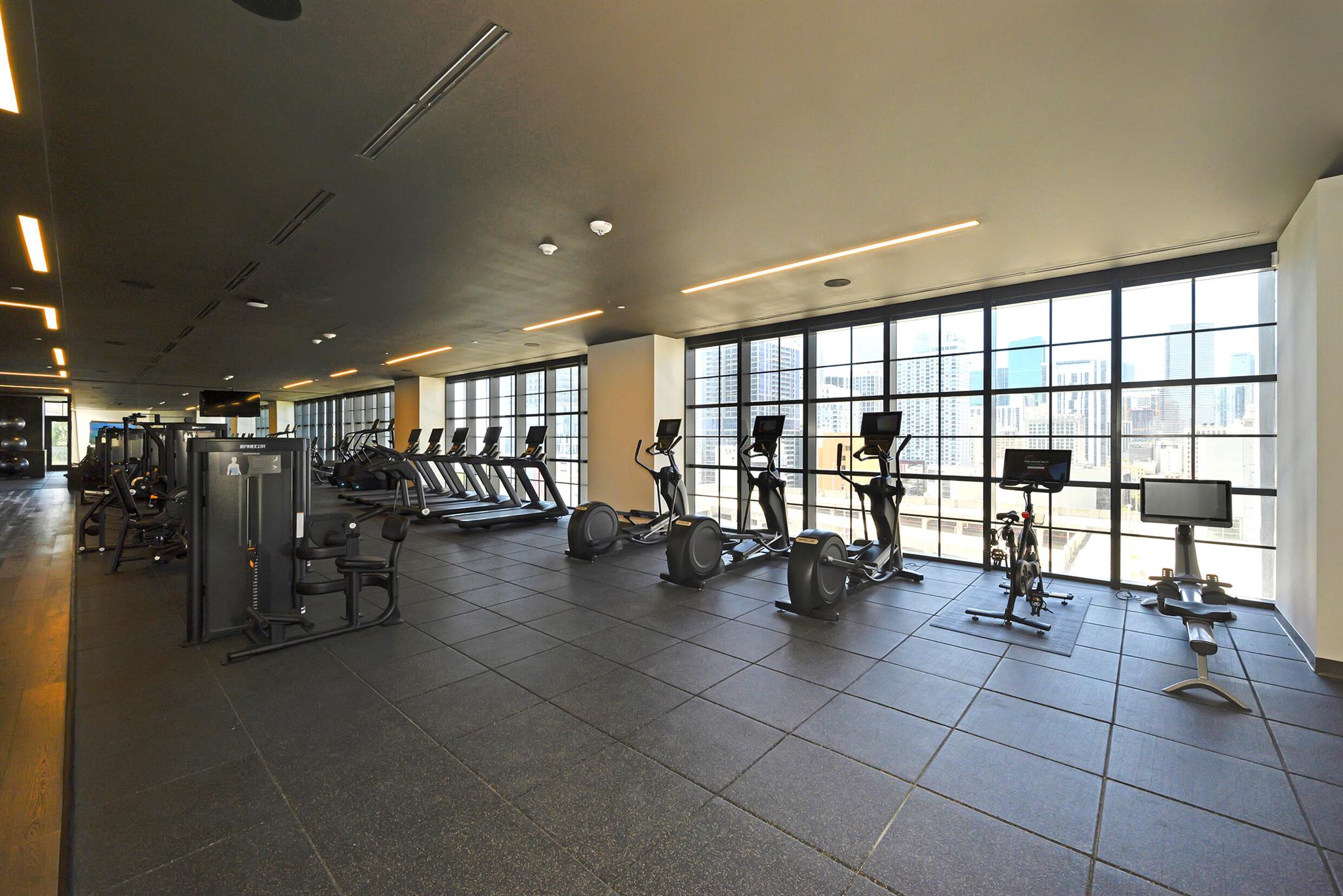 601 NE 1st Ave #3809 Miami, FL 33132