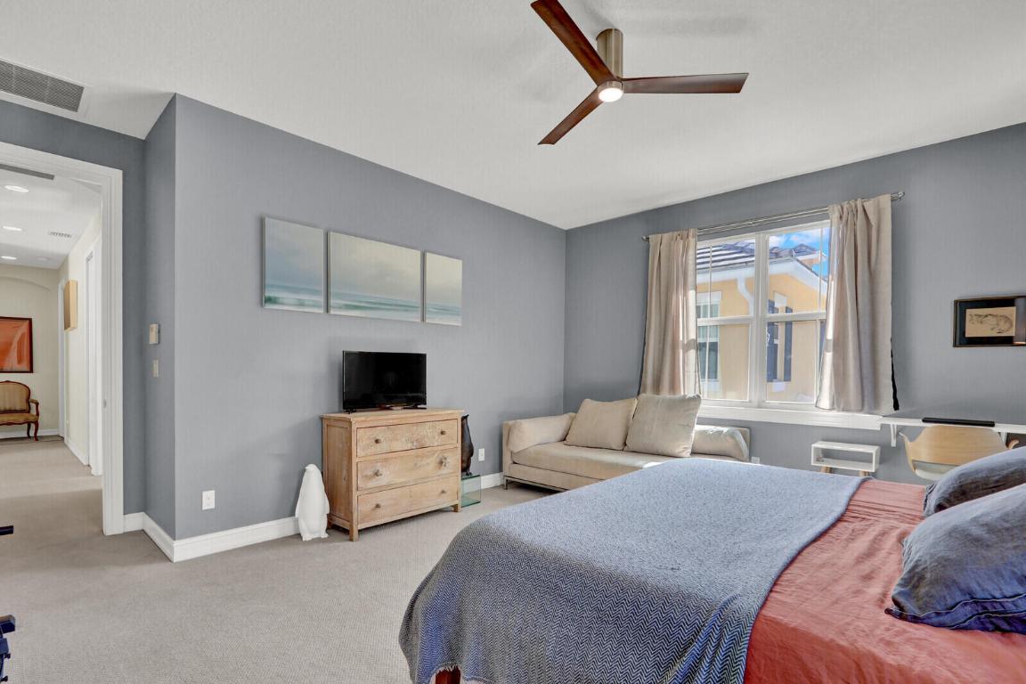 164 W Bay Cedar Jupiter, FL 33458