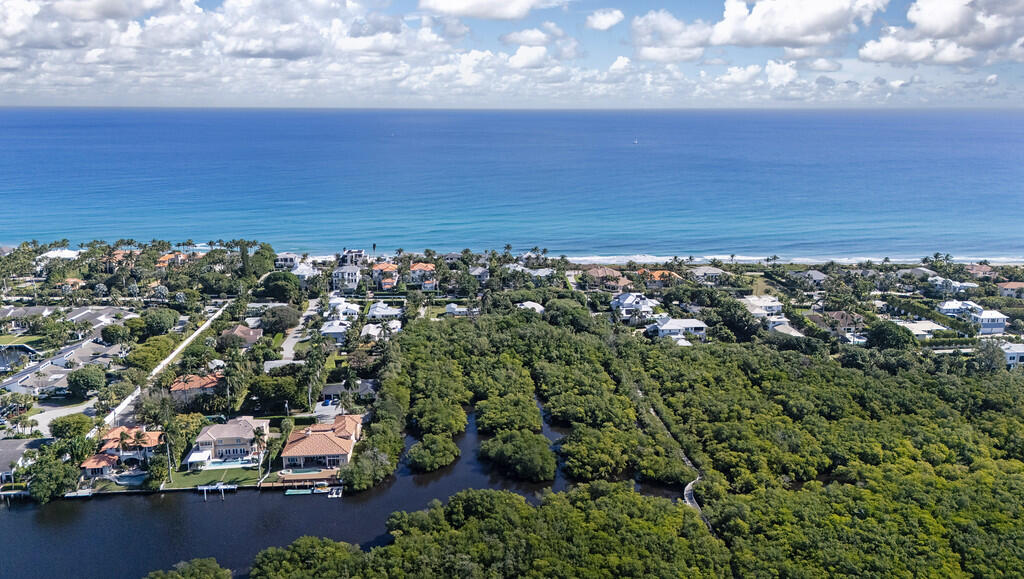 6064 N Ocean Ocean Ridge, FL 33435