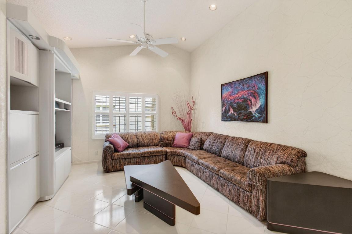 7808 Coral Lk Delray Beach, FL 33446