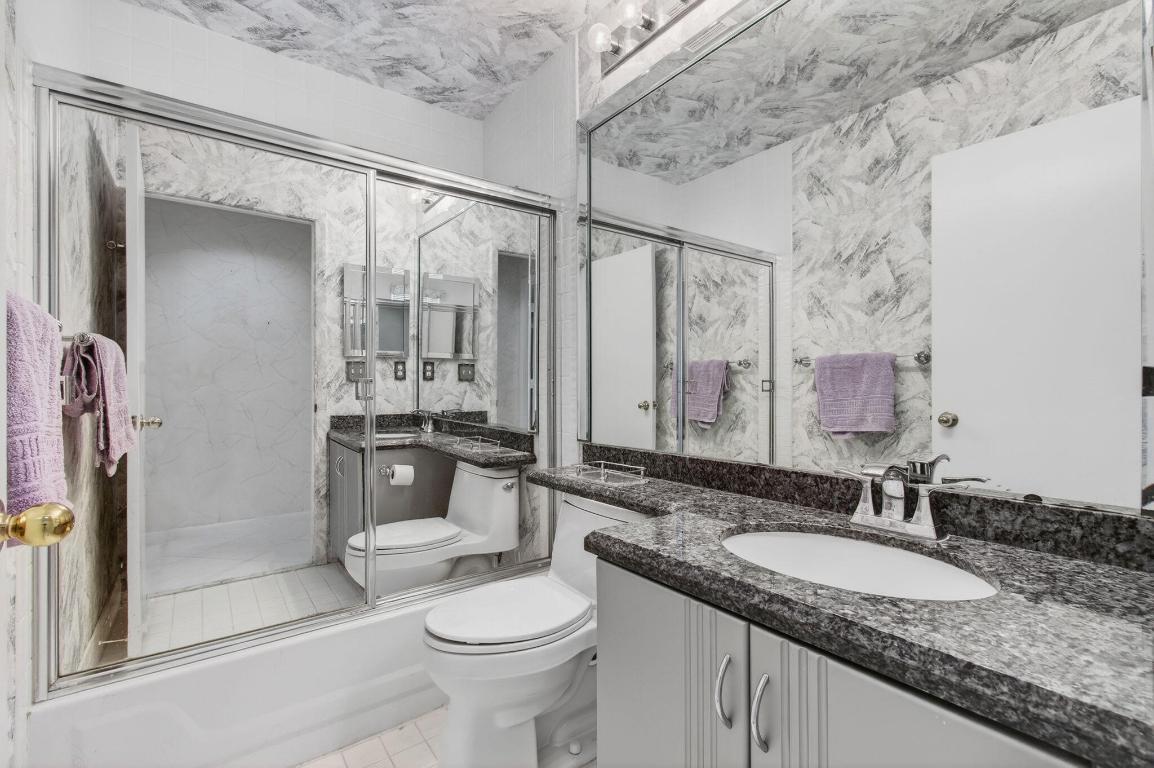 7808 Coral Lk Delray Beach, FL 33446