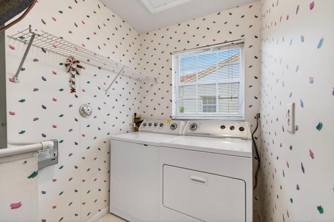 7808 Coral Lk Delray Beach, FL 33446