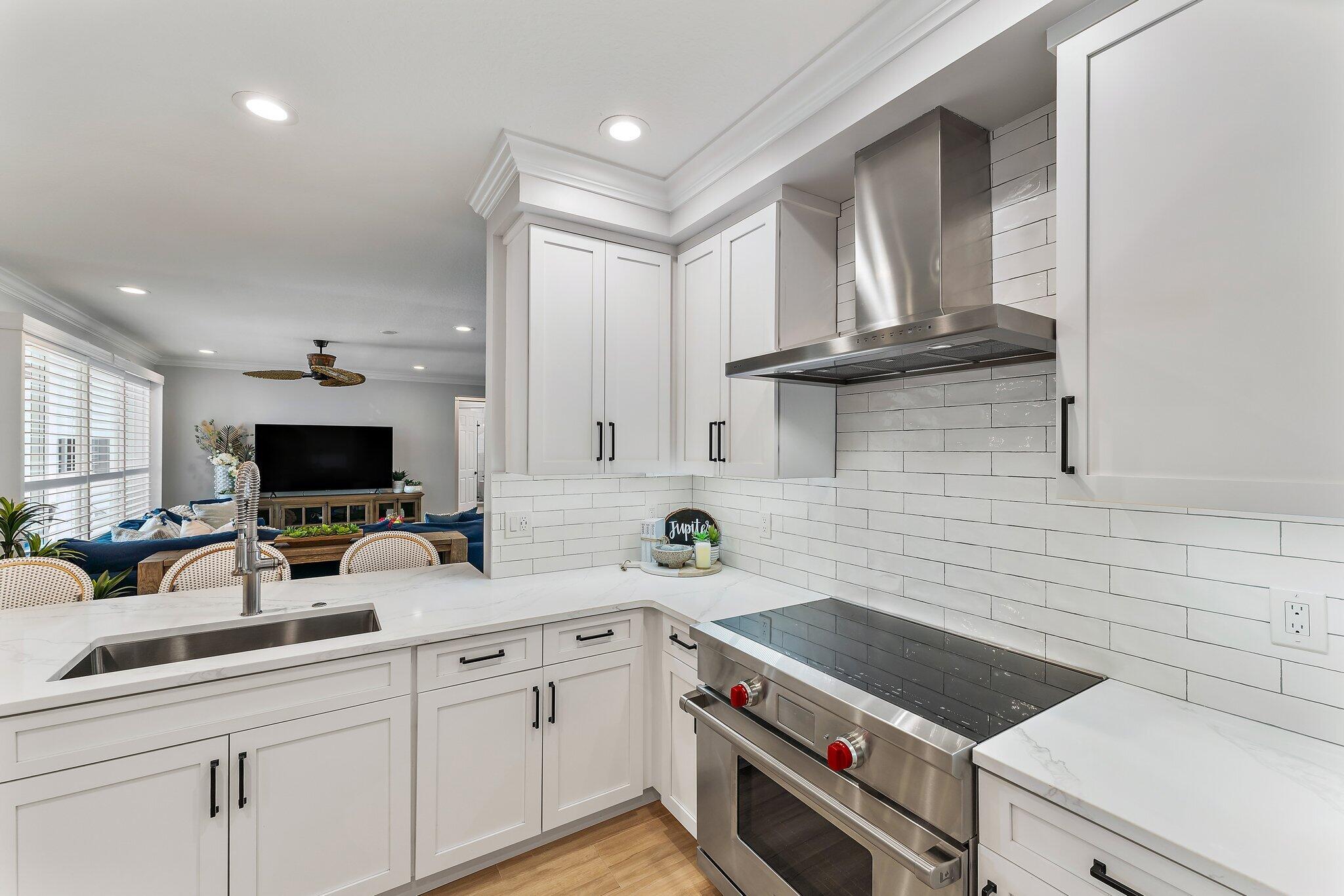 1169 Tropical Jupiter, FL 33458