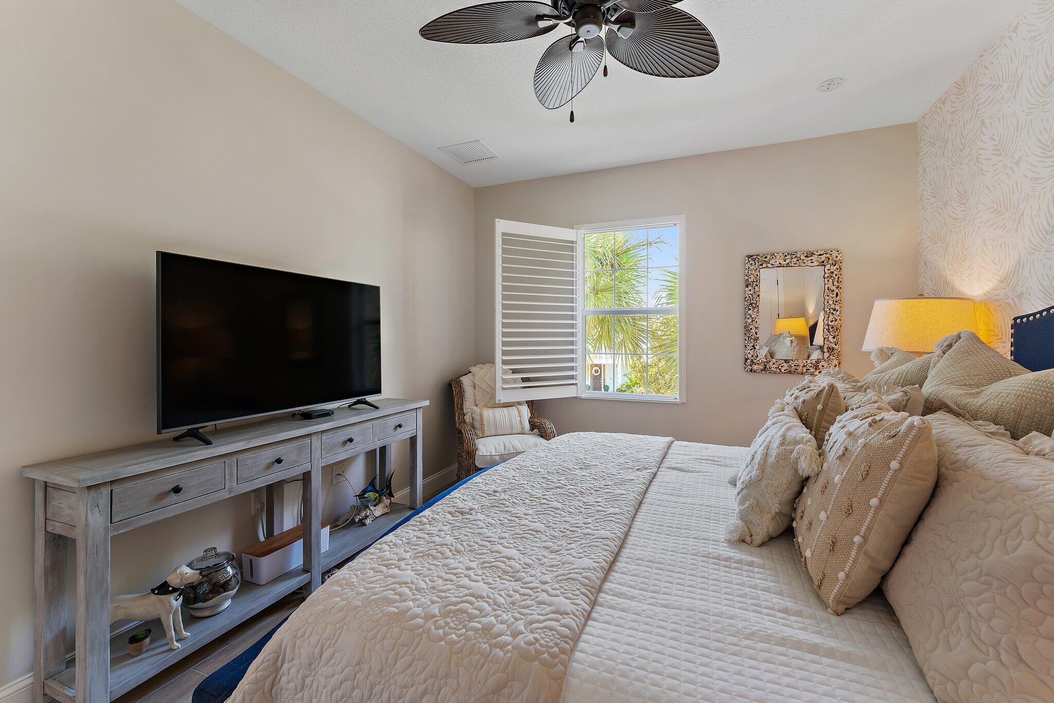 1169 Tropical Jupiter, FL 33458