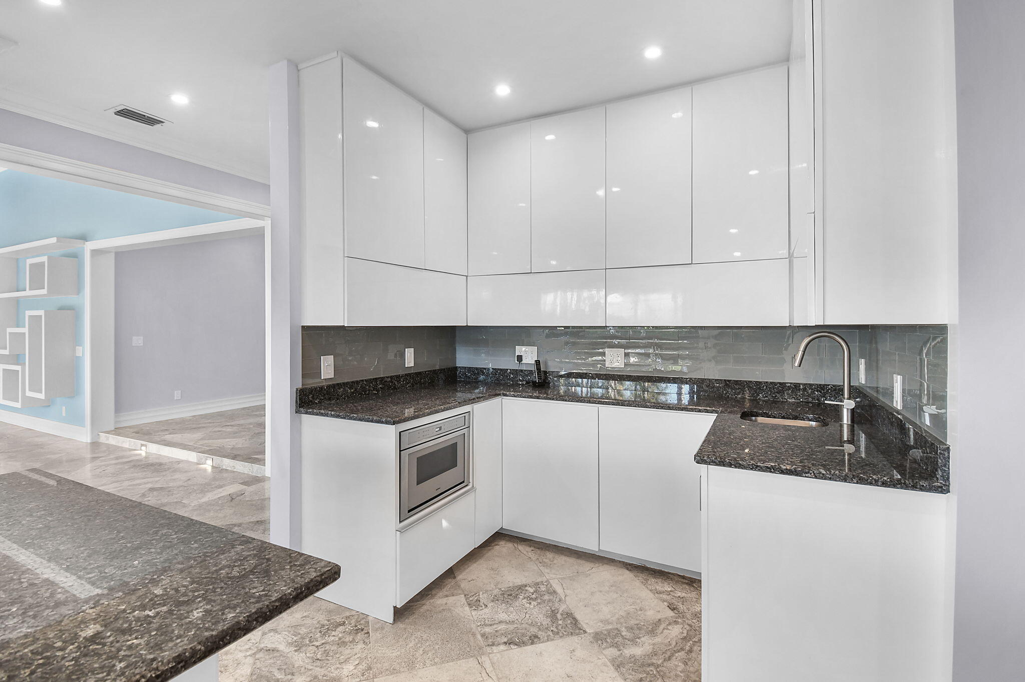 123 Olympus Jupiter, FL 33477