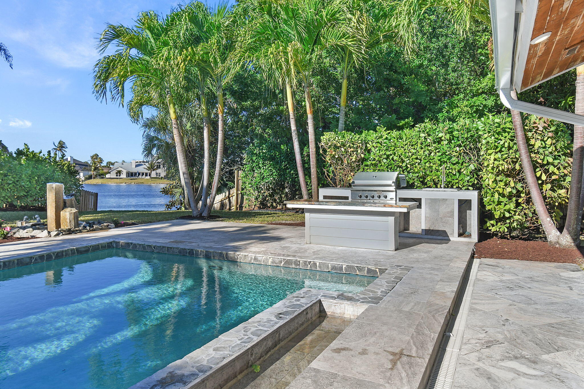 123 Olympus Jupiter, FL 33477