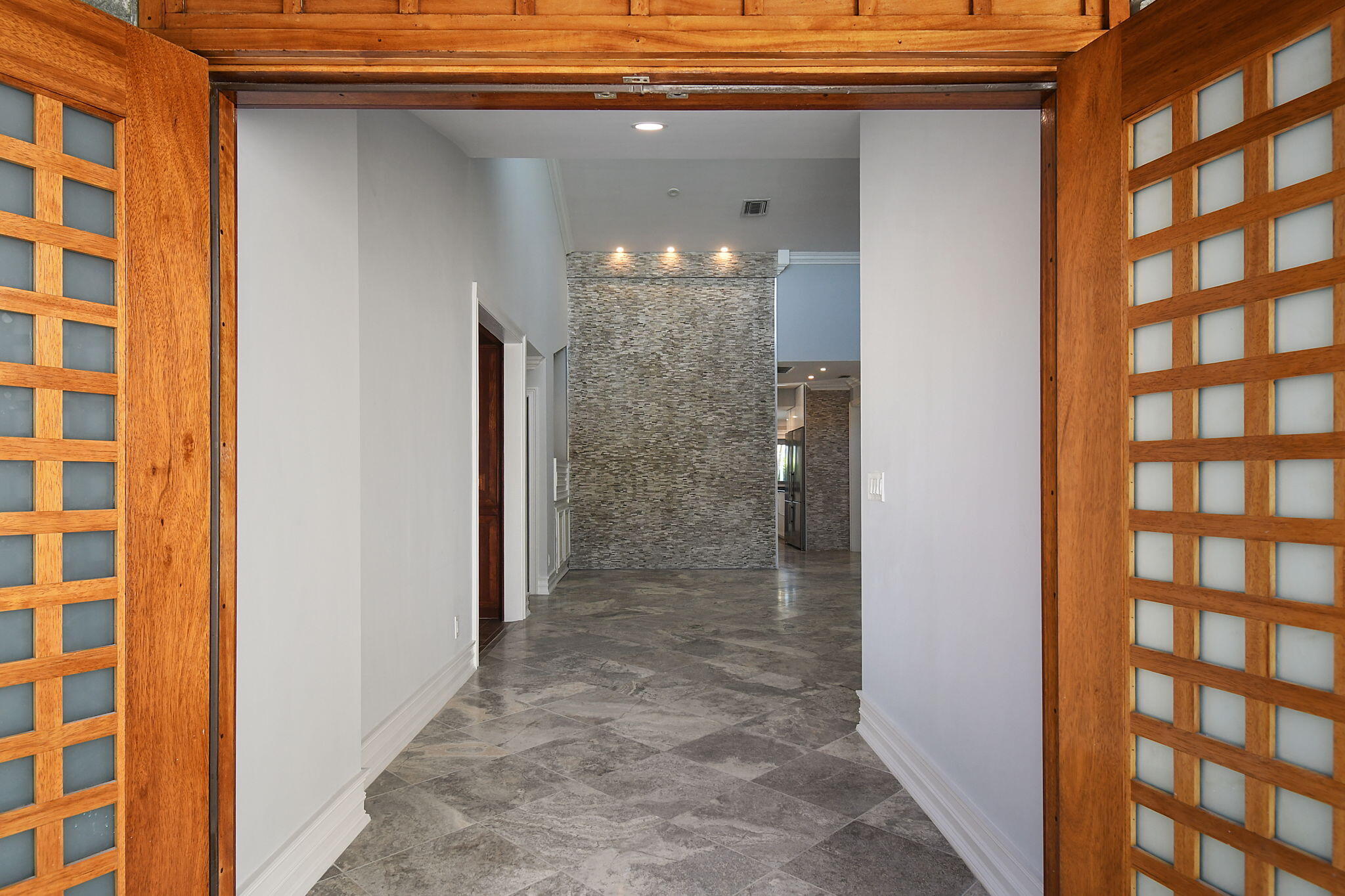 123 Olympus Jupiter, FL 33477