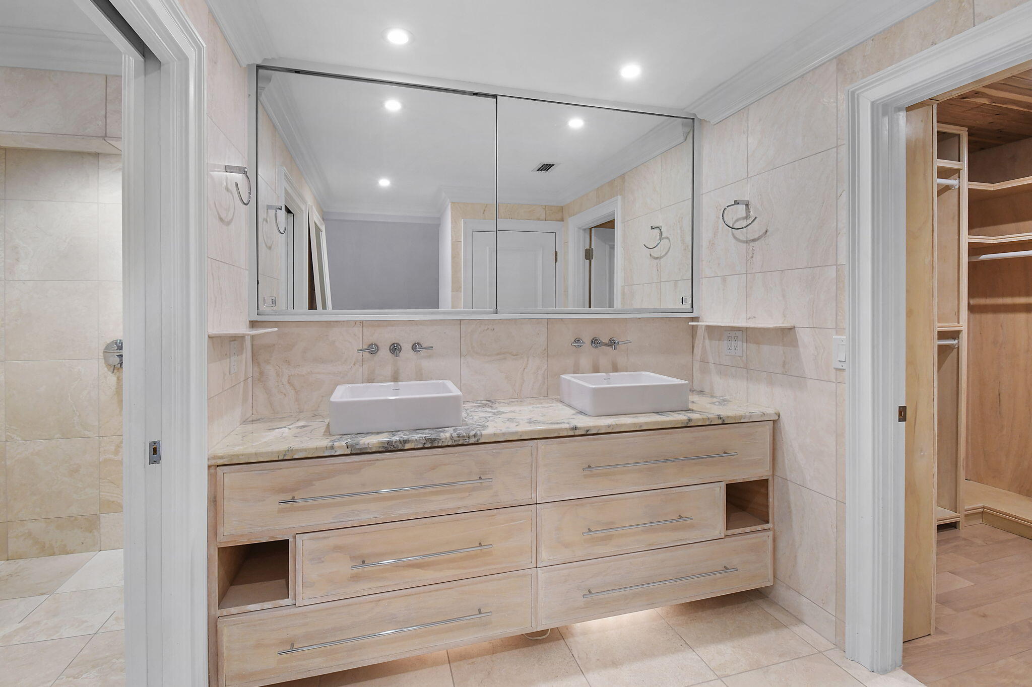 123 Olympus Jupiter, FL 33477