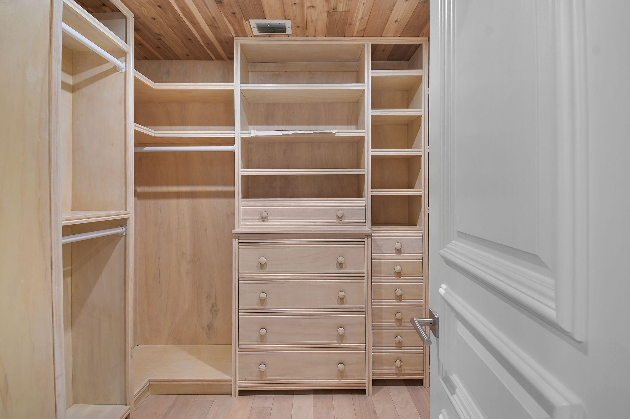 123 Olympus Jupiter, FL 33477