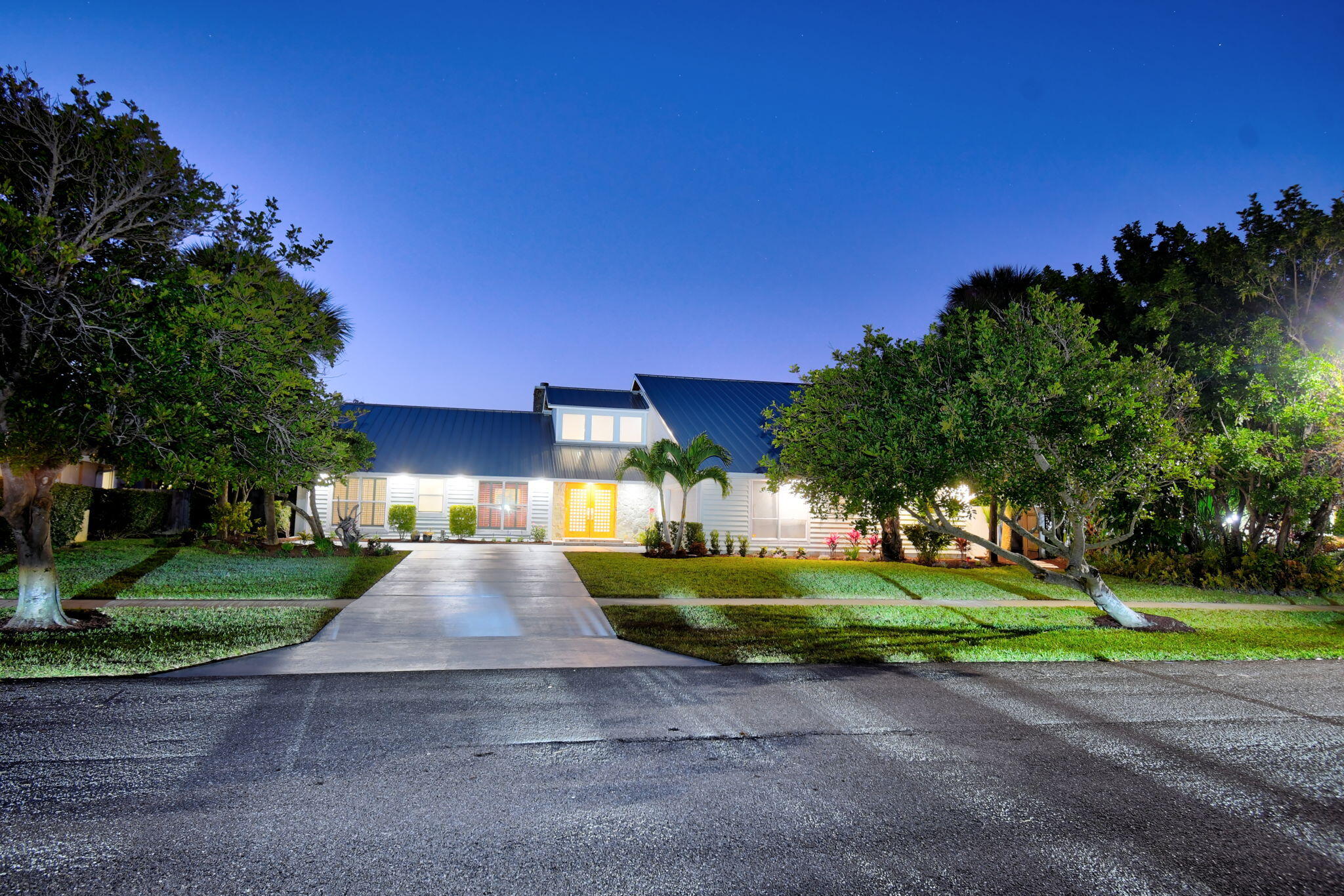 123 Olympus Jupiter, FL 33477