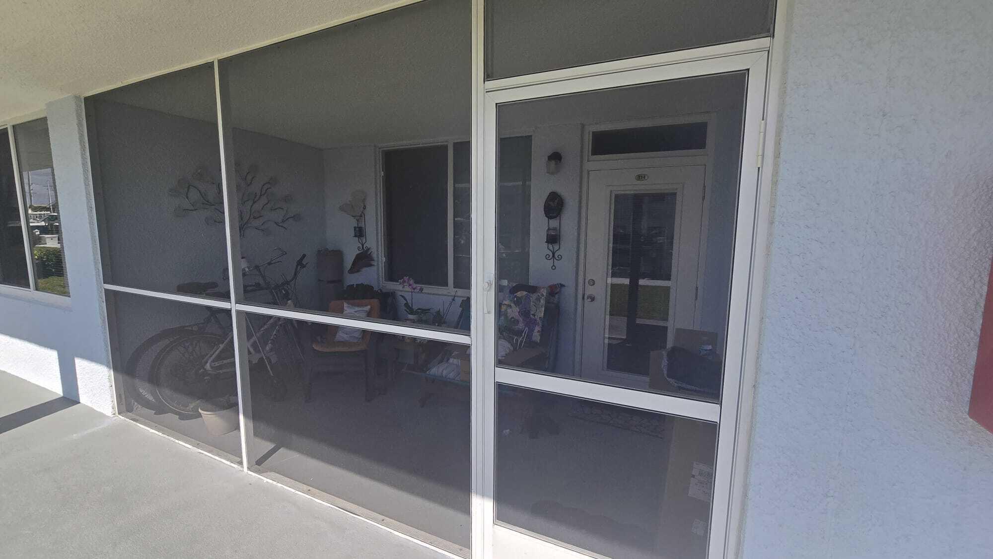 104 Paradise Harbour #114